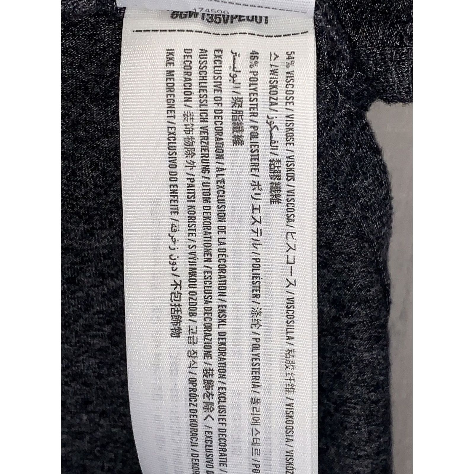 Abercrombie & Fitch Abercrombie & Fitch Heather Gray Pocket Front Crop T Shirt Teens Womens XS-10578 Size XS / US 0-2 / IT 36-38 - 3 Thumbnail
