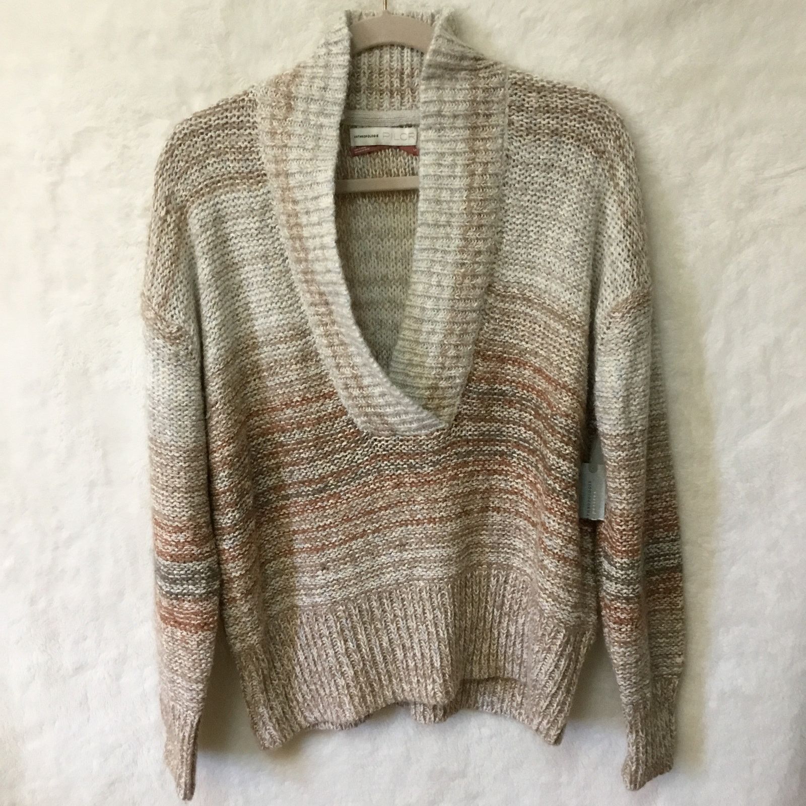 Anthropologie Anthropologie Pilcro Joyce V-Neck Sweater Neutral Size L / US 10 / IT 46 - 1 Thumbnail