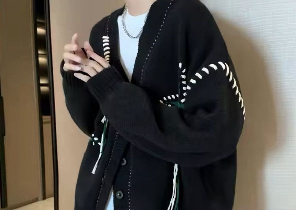 Japanese Brand Black star cardigan knitwear Size US XXL / EU 58 / 5 - 7 Thumbnail