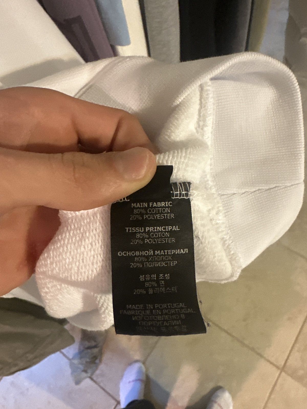 Vetements vetements brand new w tag backwards logo hoodie Size US S / EU 44-46 / 1 - 8 Thumbnail