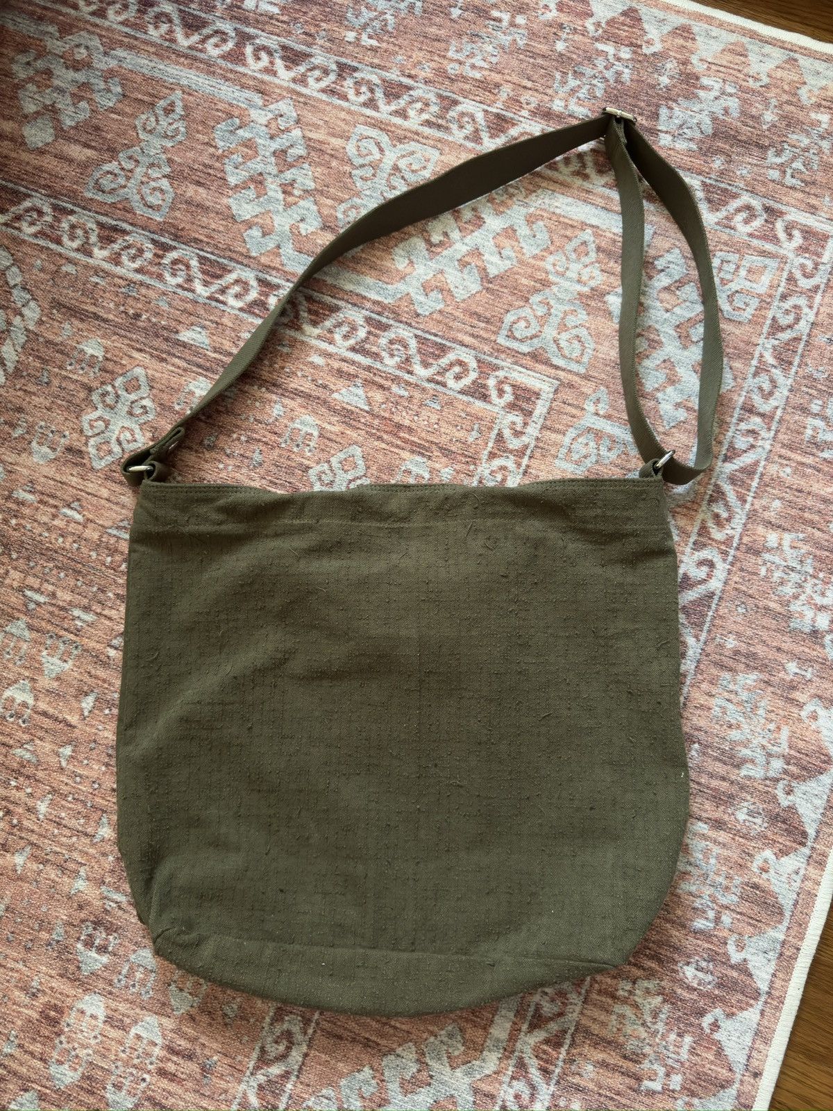 Needle Punch Crossbody Bag in olive – Stüssy Europe