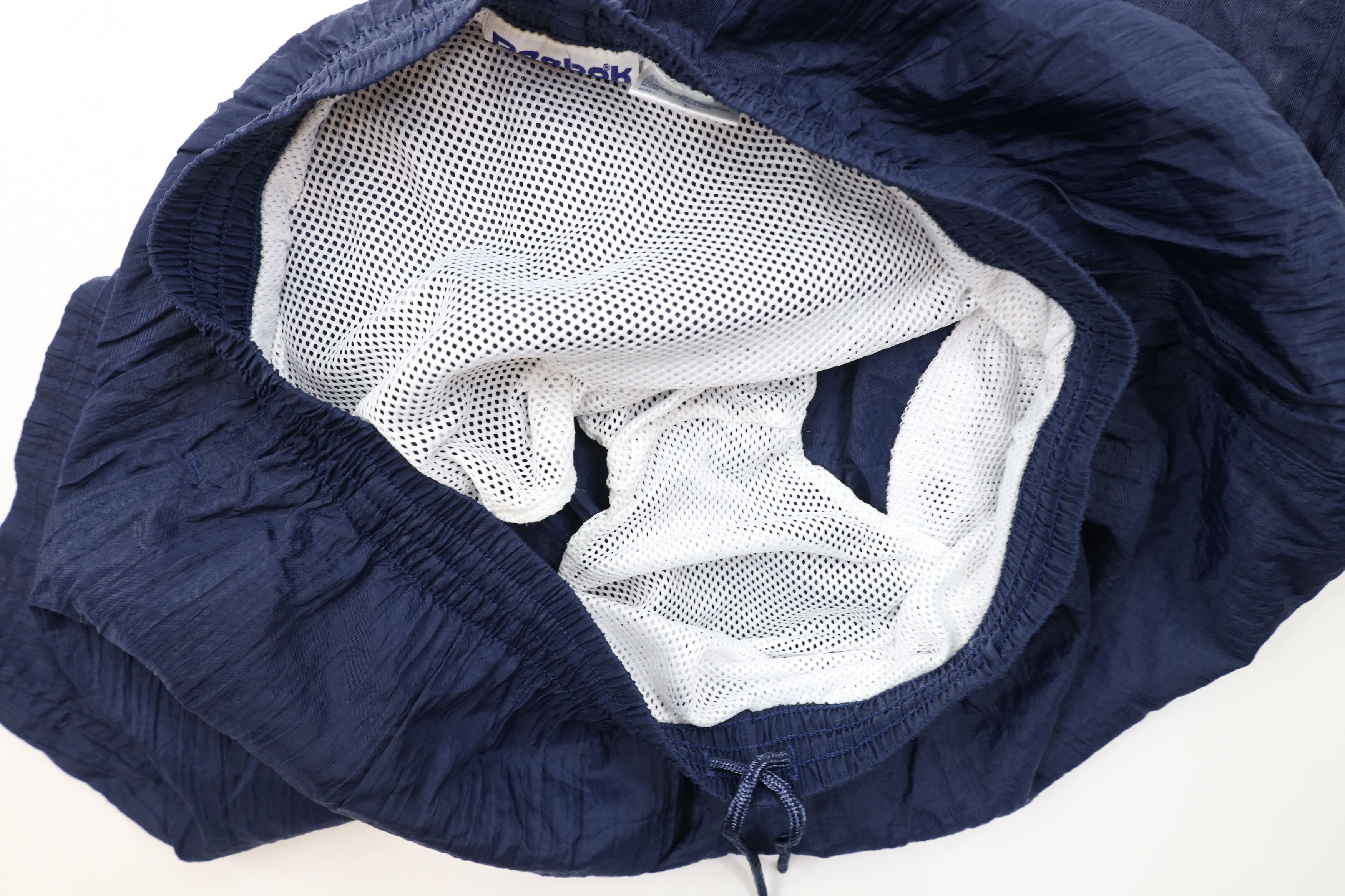 Reebok × Vintage Vintage 90s Reebok Above Knee Shorts Baggies Blue Nylon Size US 34 / EU 50 - 7 Thumbnail