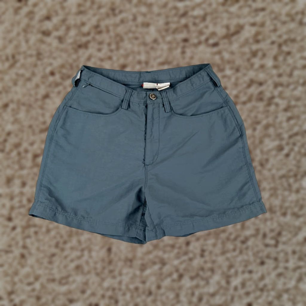 The North Face The North Face Shorts Womens 6 Gray Blue 100% Nylon Pockets Hiking Camping Fish Size 28" / US 6 / IT 42 - 1 Thumbnail