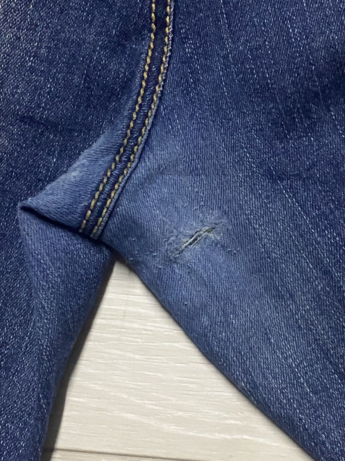 Japanese Brand Woman Vintage Japanese Brand Embroidery Wide Leg Jeans Size US 37 - 13 Thumbnail