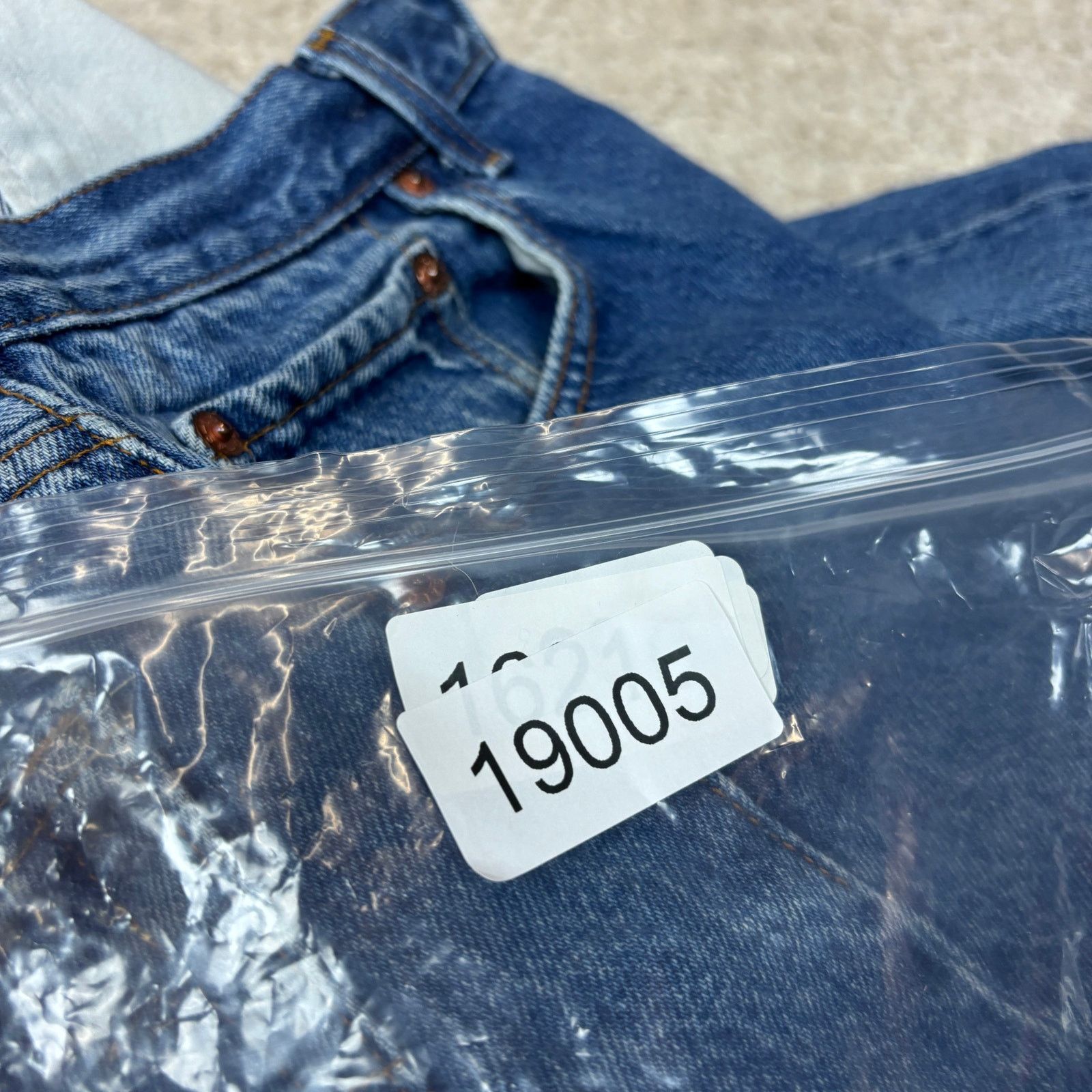 Levi's × Vintage Vintage 80s Levi's 501 Made in USA Jeans 34x32 (32x31) Size US 34 / EU 50 - 12 Thumbnail