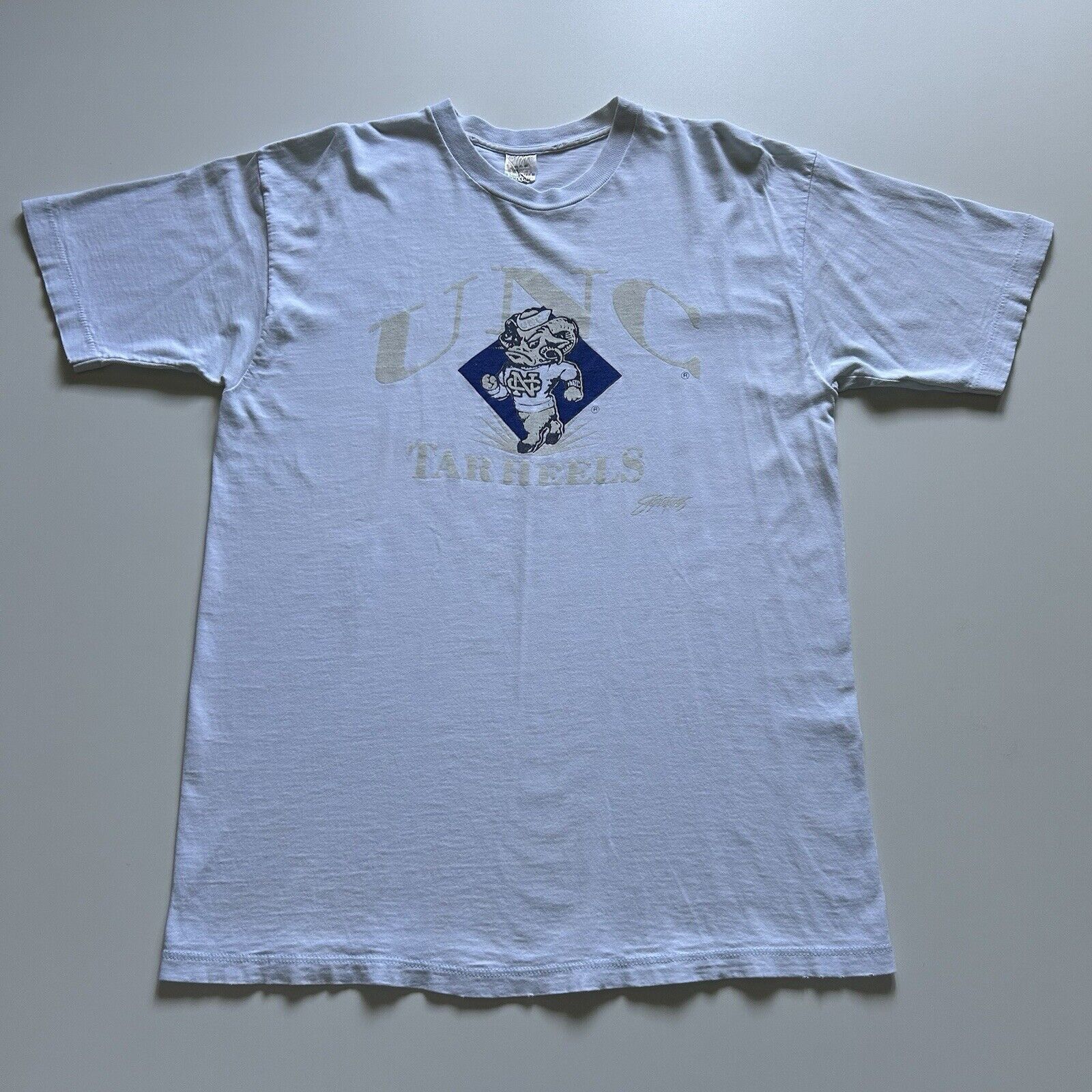 NCAA × Vintage Vintage 90s University Of North Carolina Tarheels T Shirt XL Size US L / EU 52-54 / 3 - 1 Thumbnail