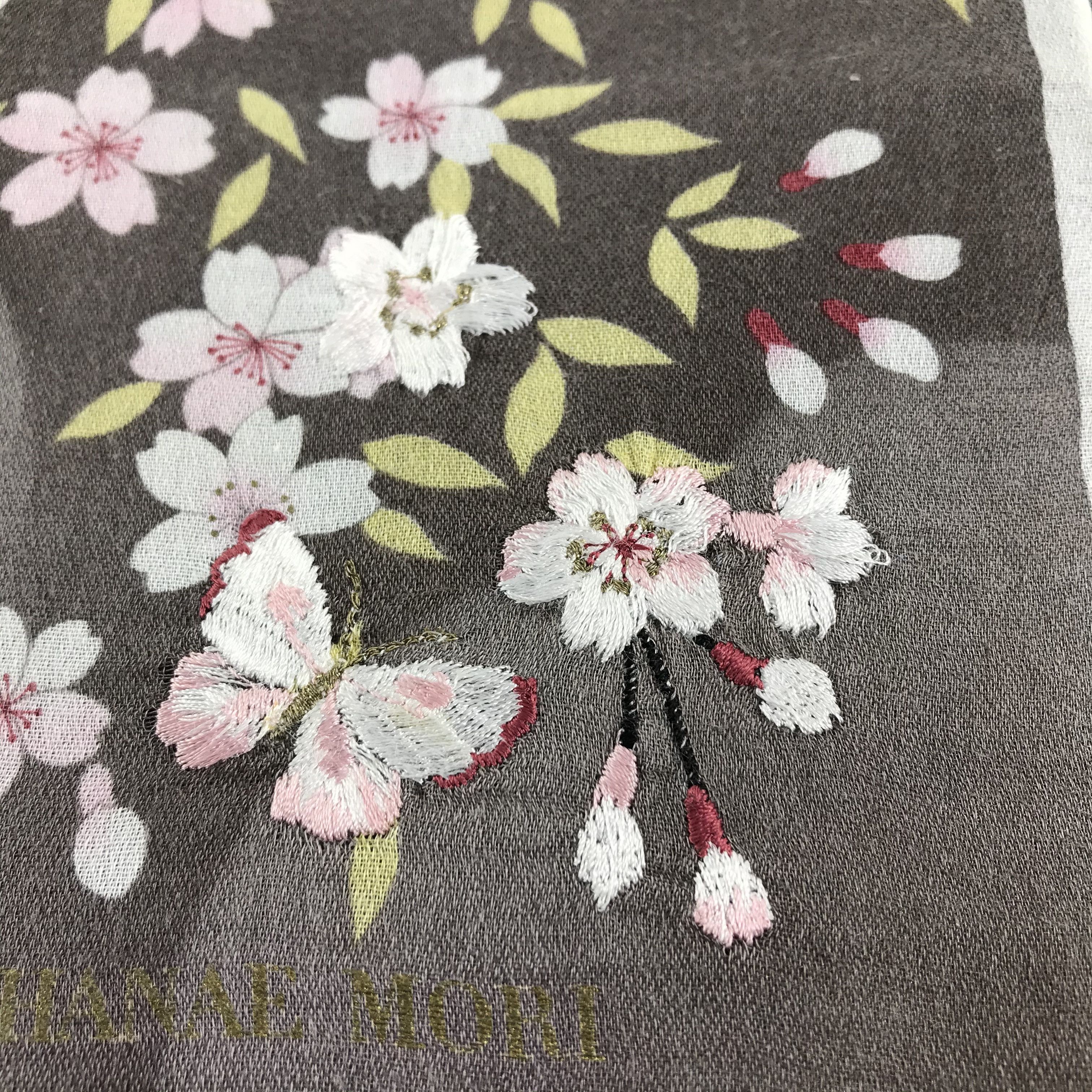 Hanae Mori Hanae Mori Embroidery Handkerchief Neckerchief Bandana H430 Size ONE SIZE - 6 Thumbnail