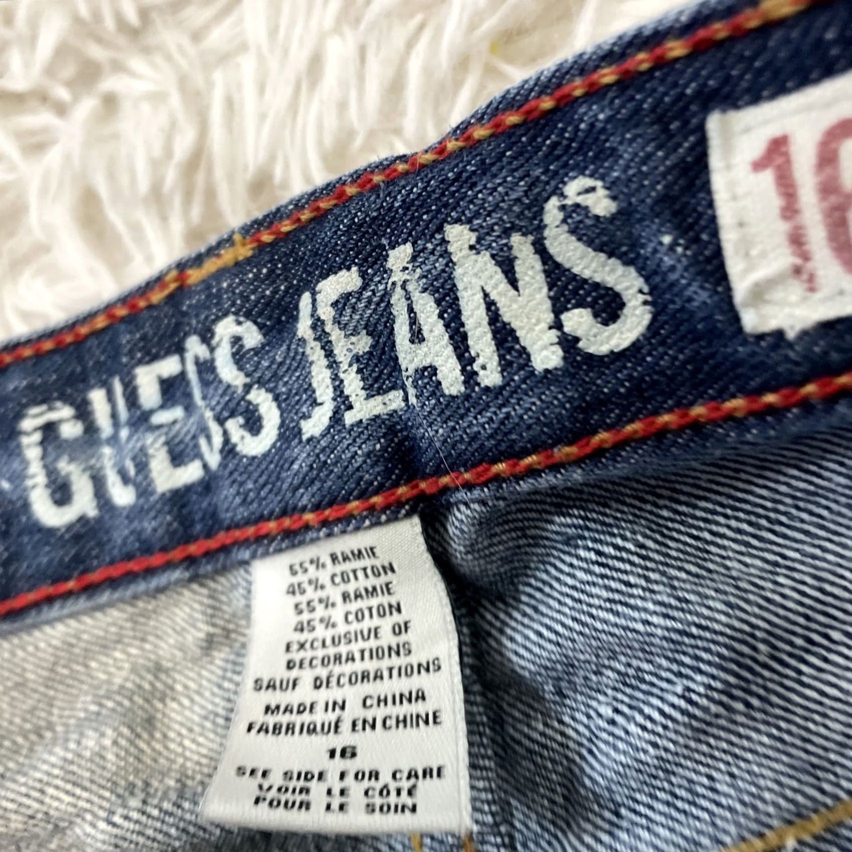 Guess VINTAGE GUESS JEANS Women 16 Ramie Y2k Streetwear Straight Wide Blue Grunge 90s WorkFade Jeans Mens Women Girls Size 38" / US 16 / IT 52 - 7 Thumbnail