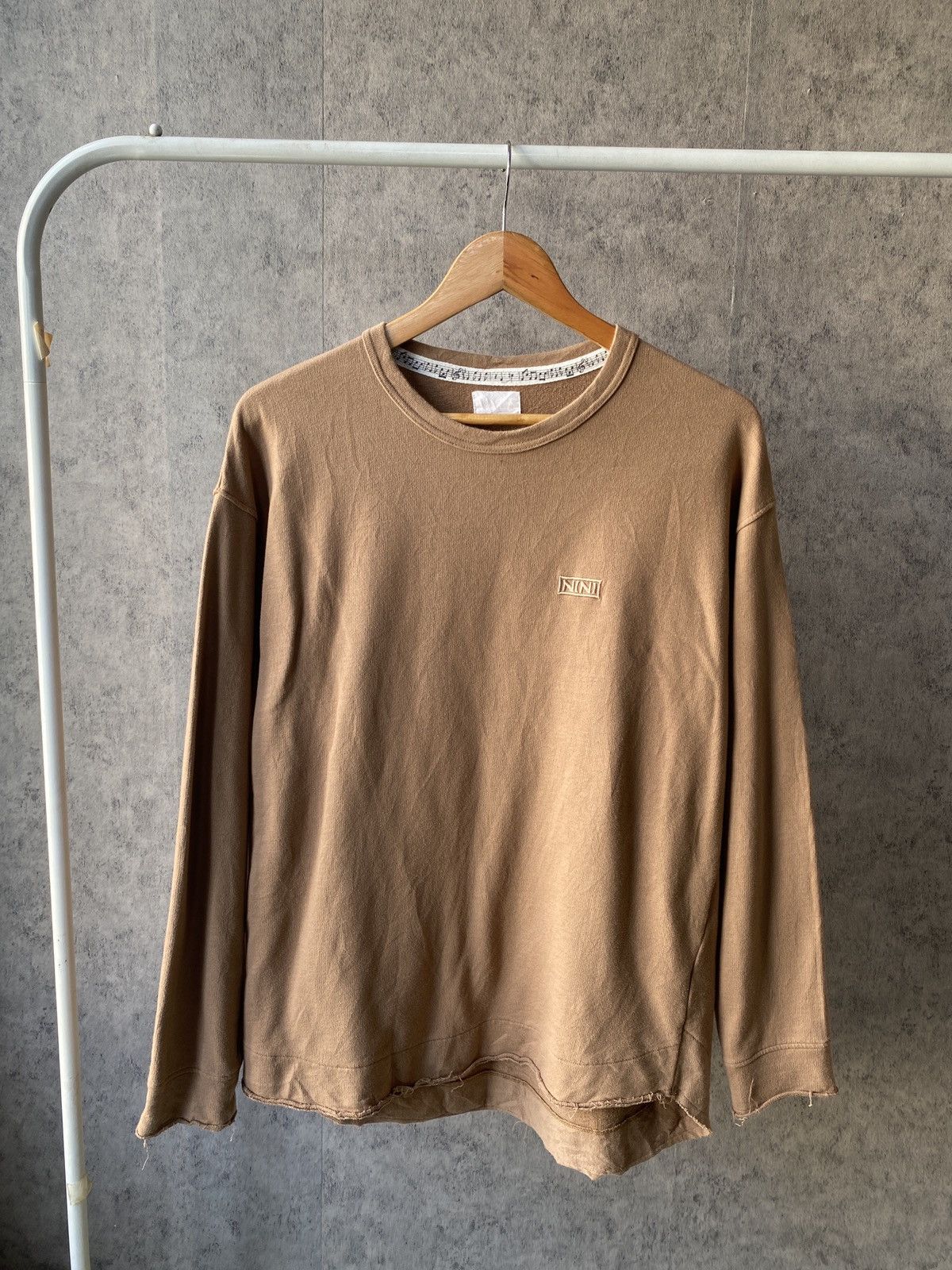 Number (N)ine Number (N)ine Japan Basic Logo Distressed Sweatshirt Size US M / EU 48-50 / 2 - 1 Thumbnail