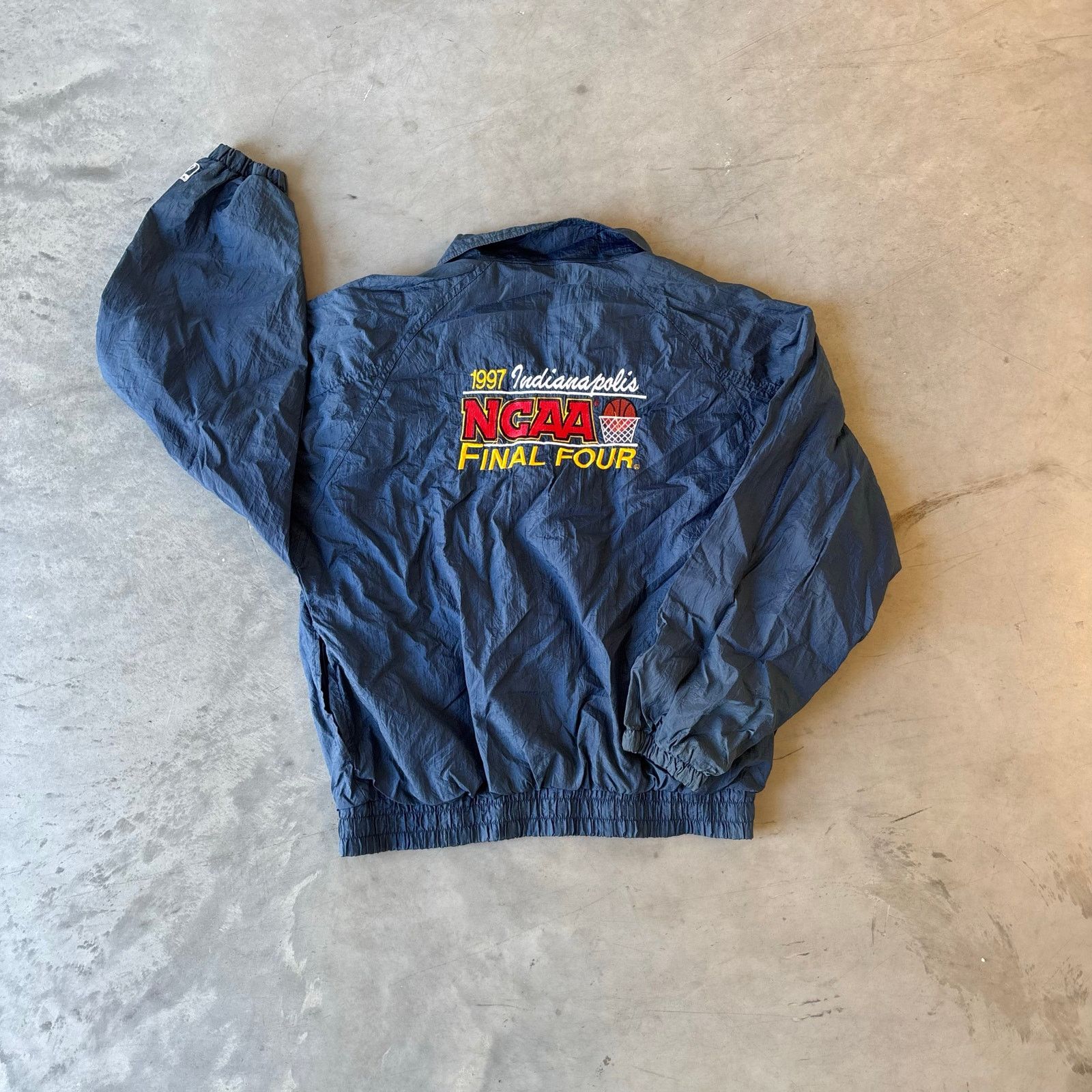 Logo 7 vintage 90s logo7 ncaa final four windbreaker jacket Size US L / EU 52-54 / 3 - 5 Thumbnail