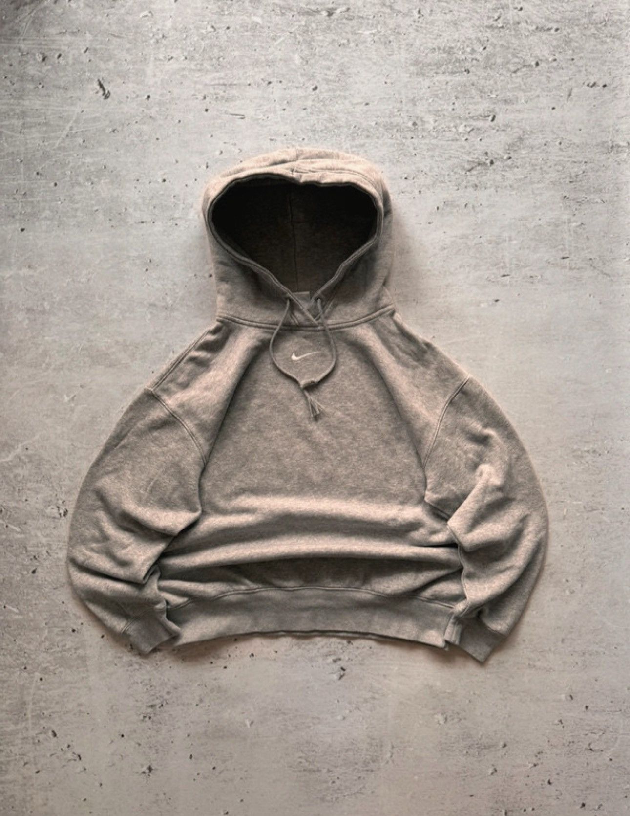 Nike × Vintage NIKE VINTAGE CENTER LOGO OVERSIZE BOXY HOODIE Size US S / EU 44-46 / 1 - 1 Thumbnail