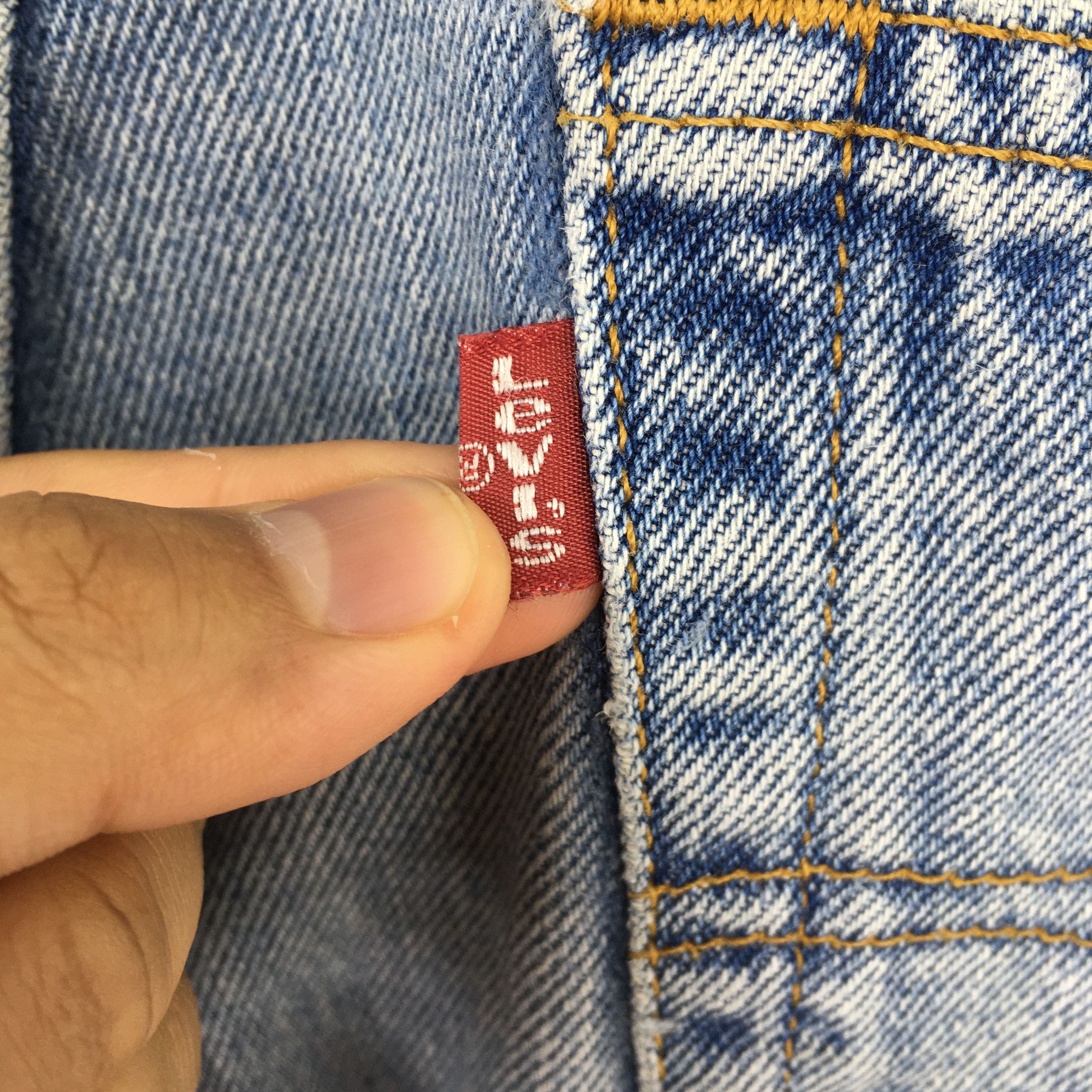 Levi's Size 31x28 Vintage 90s Levi's 505 Faded Blue Jeans S749 Size US 31 - 14 Thumbnail