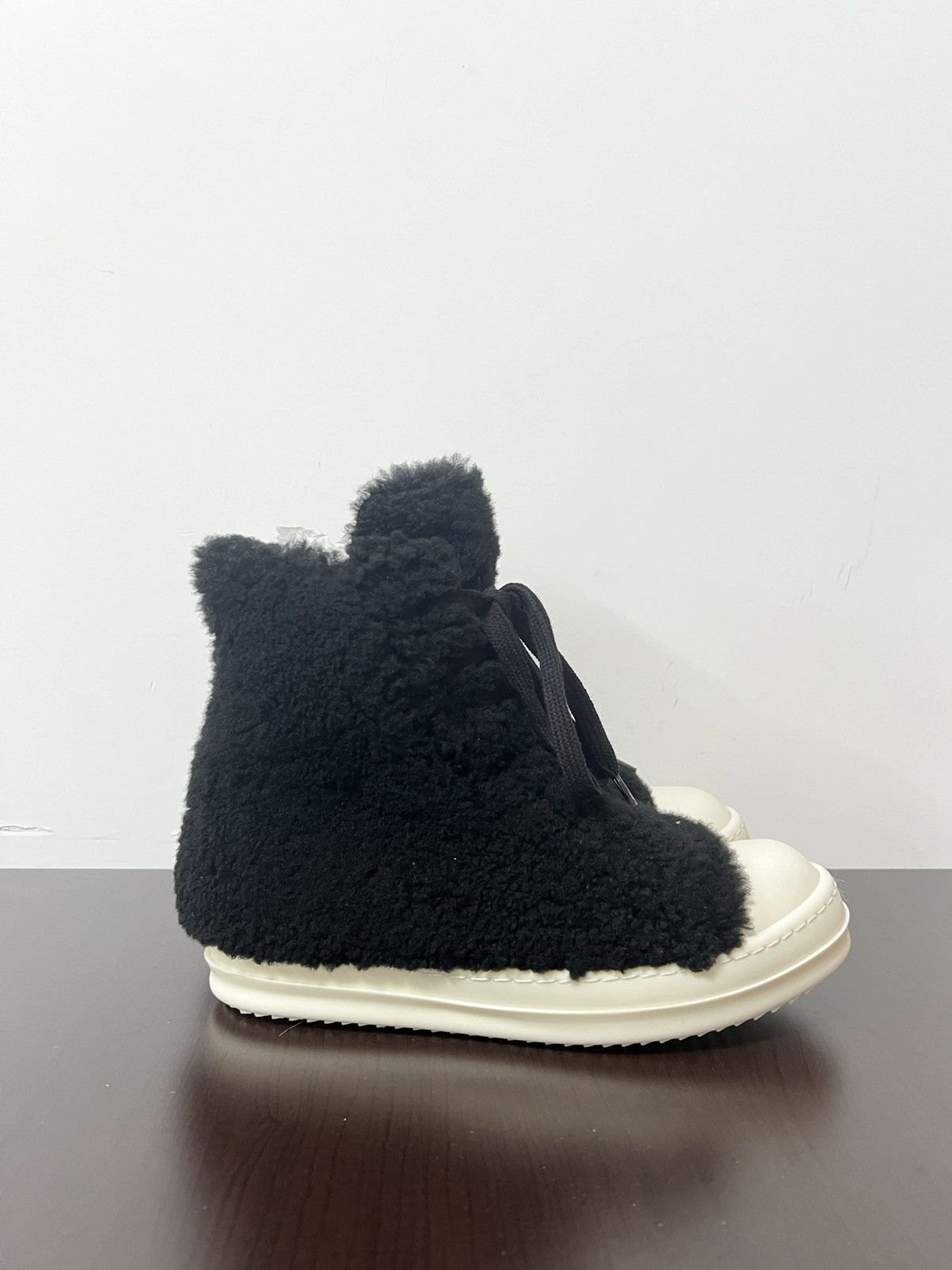 Rick Owens Rick owens mainline shearling ramones high top sneakers Size US 7 / IT 37 - 5 Thumbnail