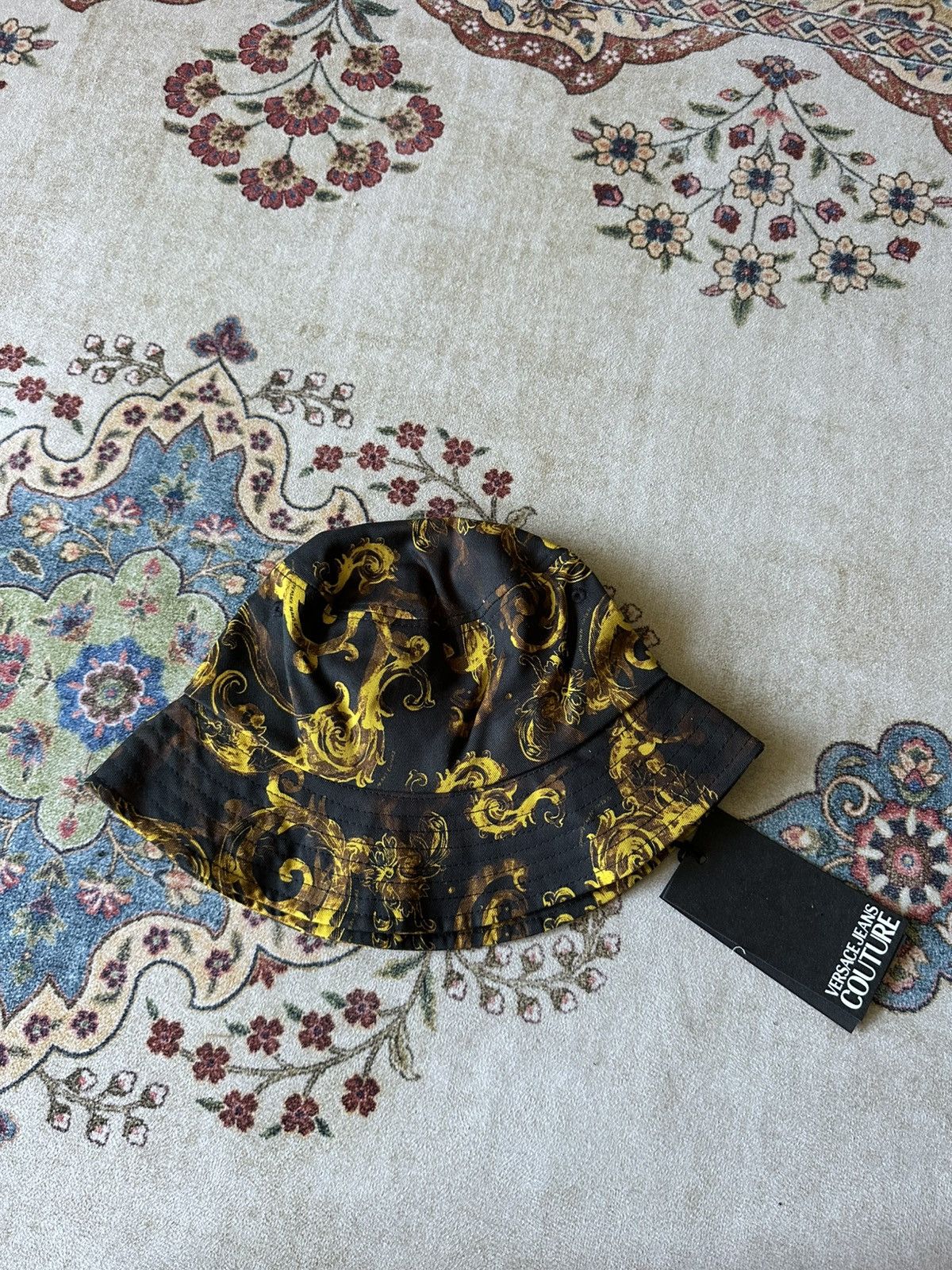 NEW VERSACE JEANS COUTURE “BAROCCO” BUCKLE HAT / PANAMA