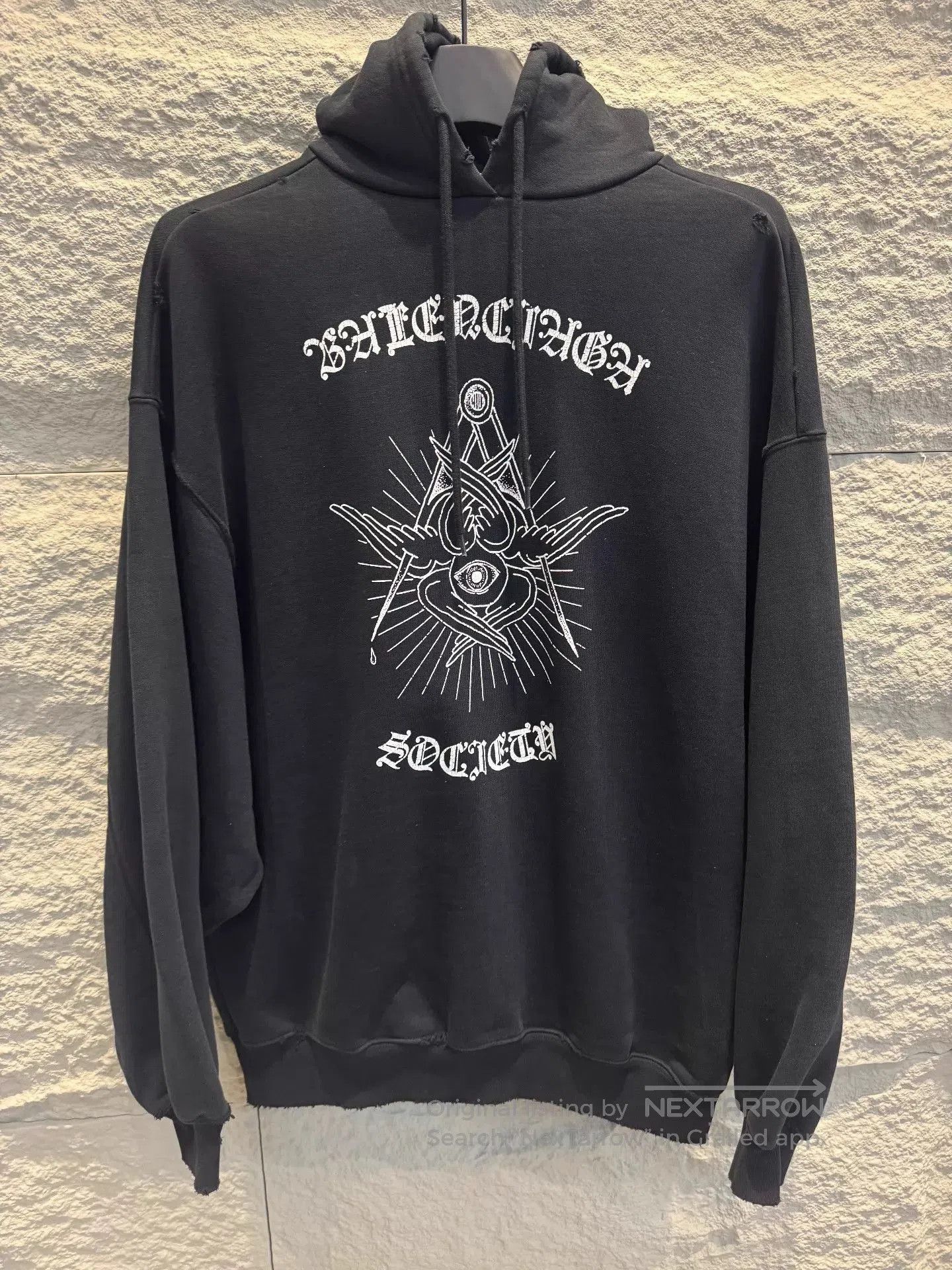 Balenciaga Black Graphic Print Oversized Hoodie. Size US XXS / EU 40 - 1 Thumbnail