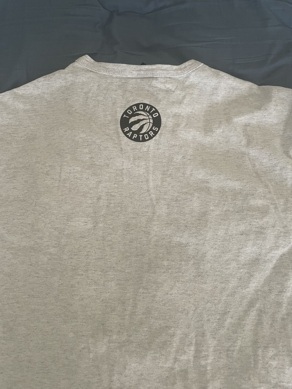 October's Very Own New authentic Grey ovo tee Size US L / EU 52-54 / 3 - 4 Thumbnail