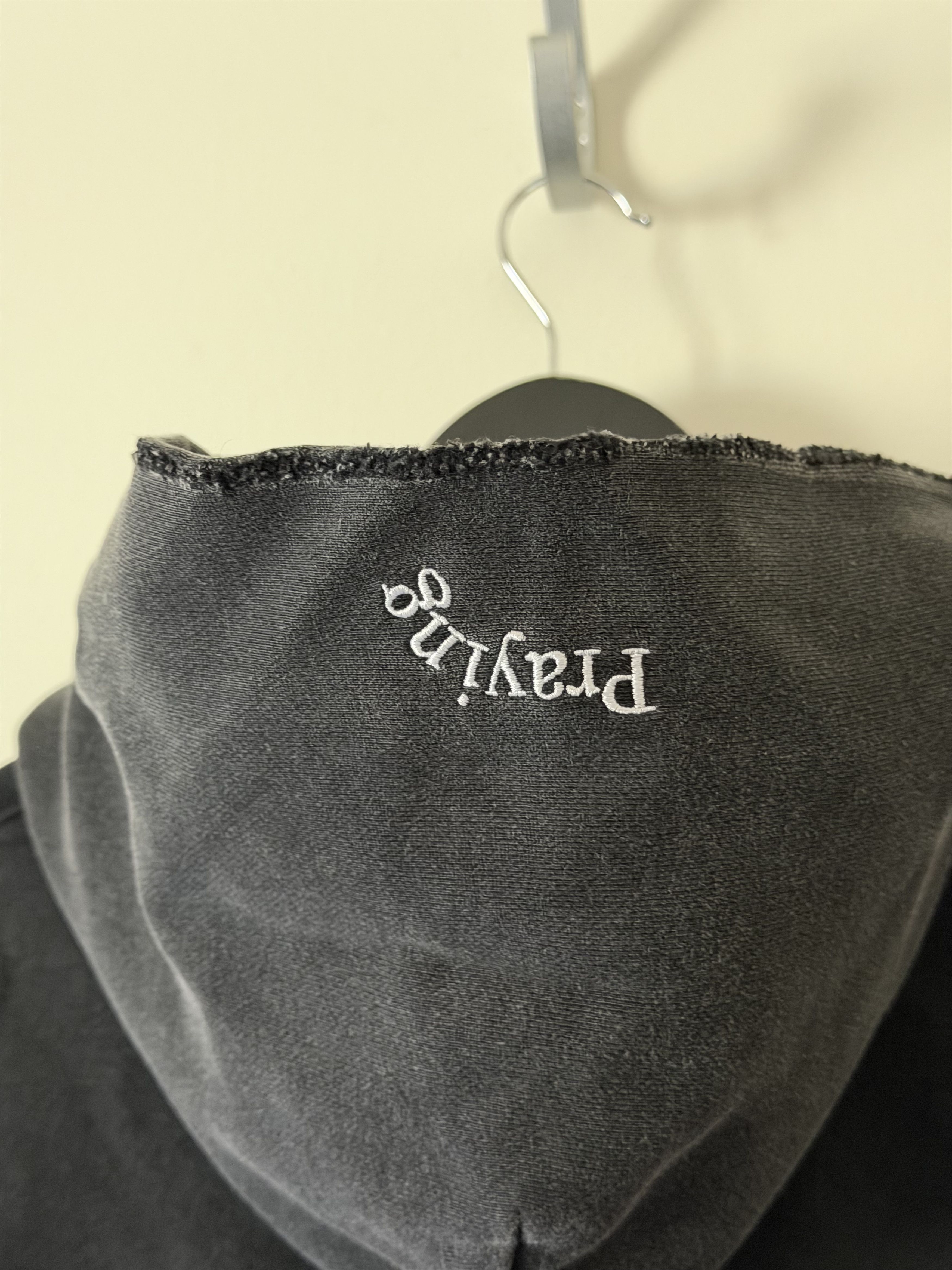 Praying Praying 2008 Financial Crisis Hoodie in Black Size US XL / EU 56 / 4 - 8 Thumbnail