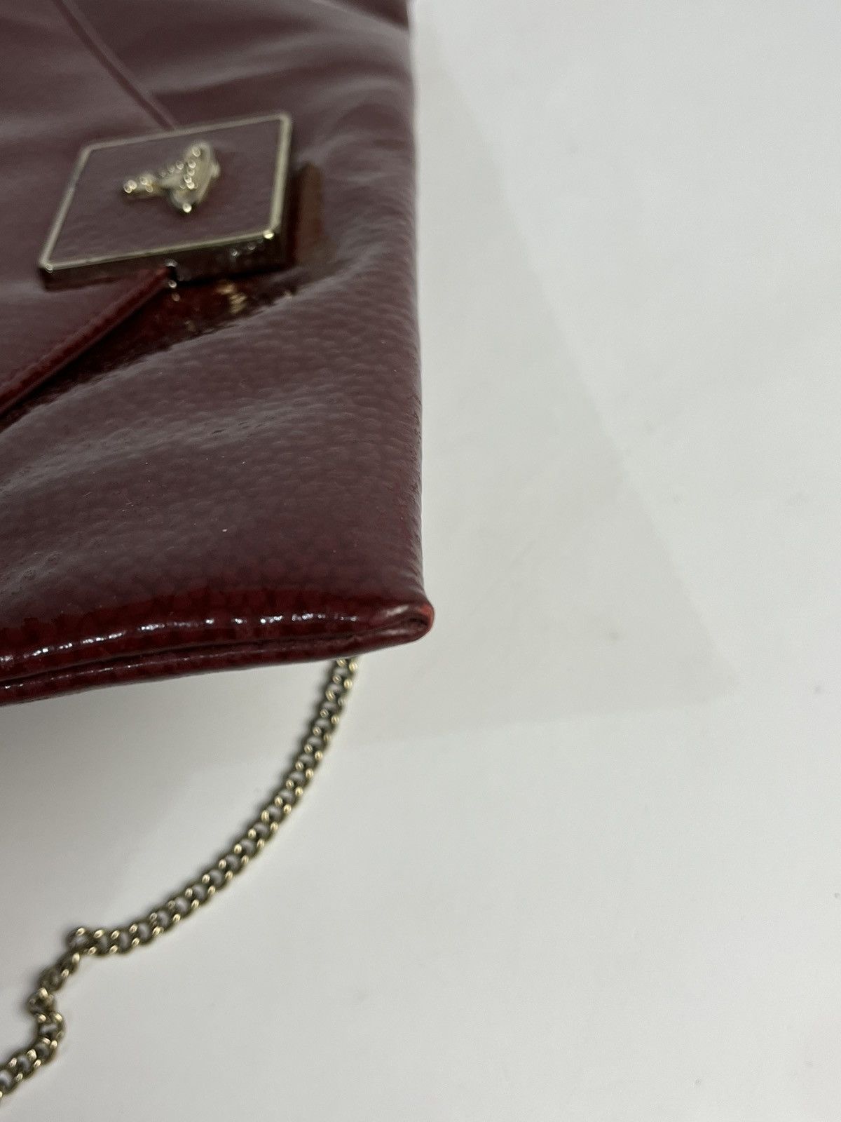 Vivienne Westwood Vivienne Westwood Oxblood Patent Leather Chain Envelope Bag Size ONE SIZE - 14 Thumbnail