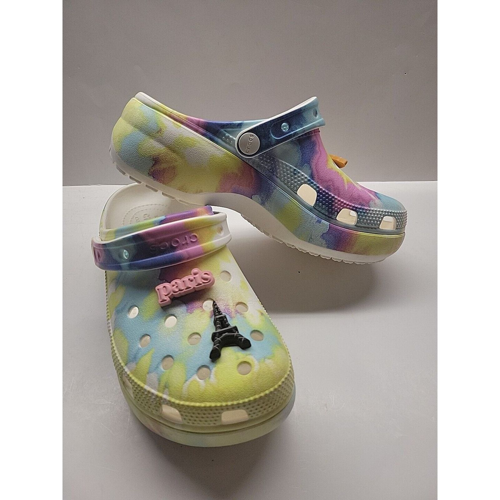 Crocs Crocs Classic Iconic Comfort Tie Dye Clogs Sz 7 Paris Charms Size US 7 / IT 37 - 1 Thumbnail