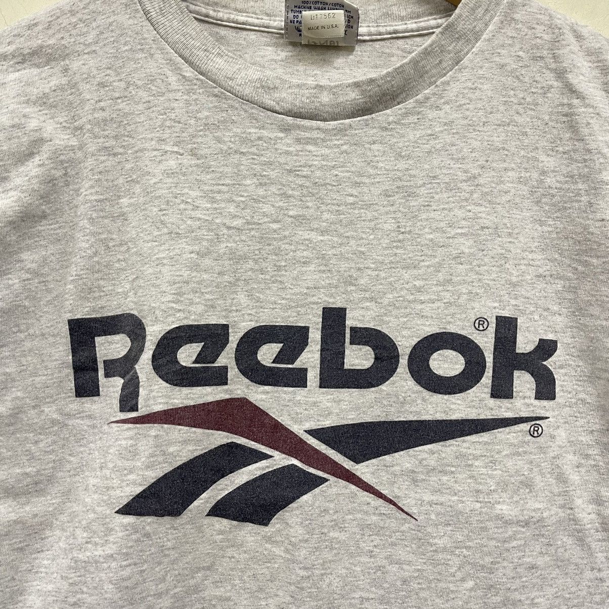 Reebok Vintage 90s Reebok Big Logo Tshirt Size US M / EU 48-50 / 2 - 2 Thumbnail