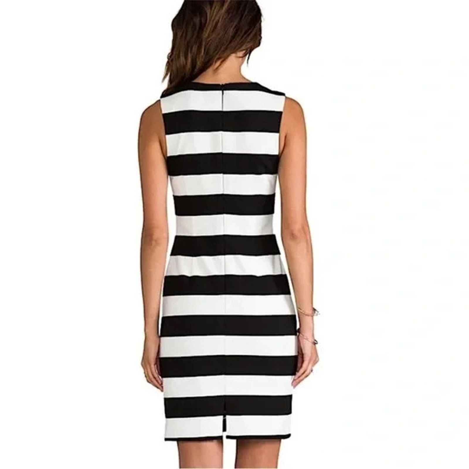 Trina Turk TRINA TURK BLACK & WHITE STRIPED GEO BODY CON DRESS SZ 4 Size S / US 4 / IT 40 - 8 Thumbnail
