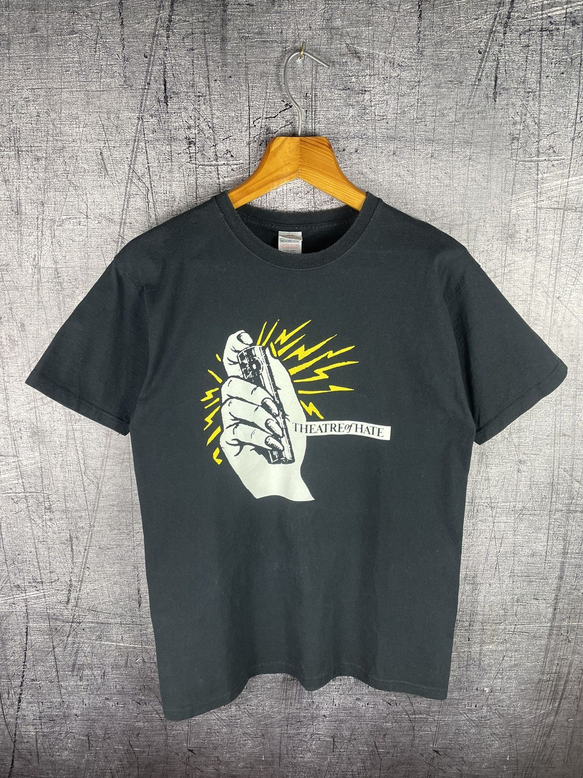 Band Tees Theatre of Hate “Do You Believe in the Westworld” Size US M / EU 48-50 / 2 - 1 Thumbnail