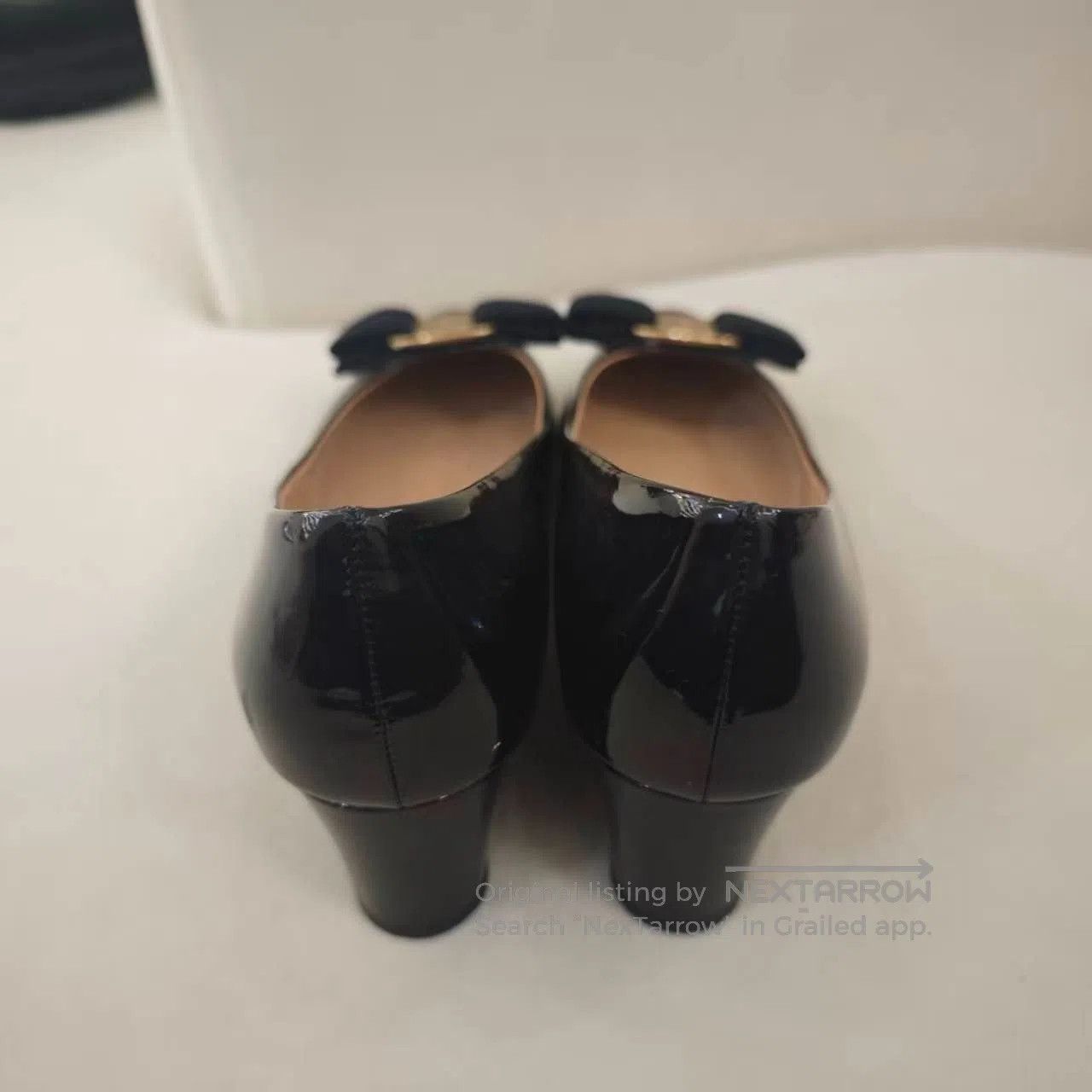 Salvatore Ferragamo Ferragamo Classic Bow High Heels. Size US 8 / IT 38 - 2 Thumbnail