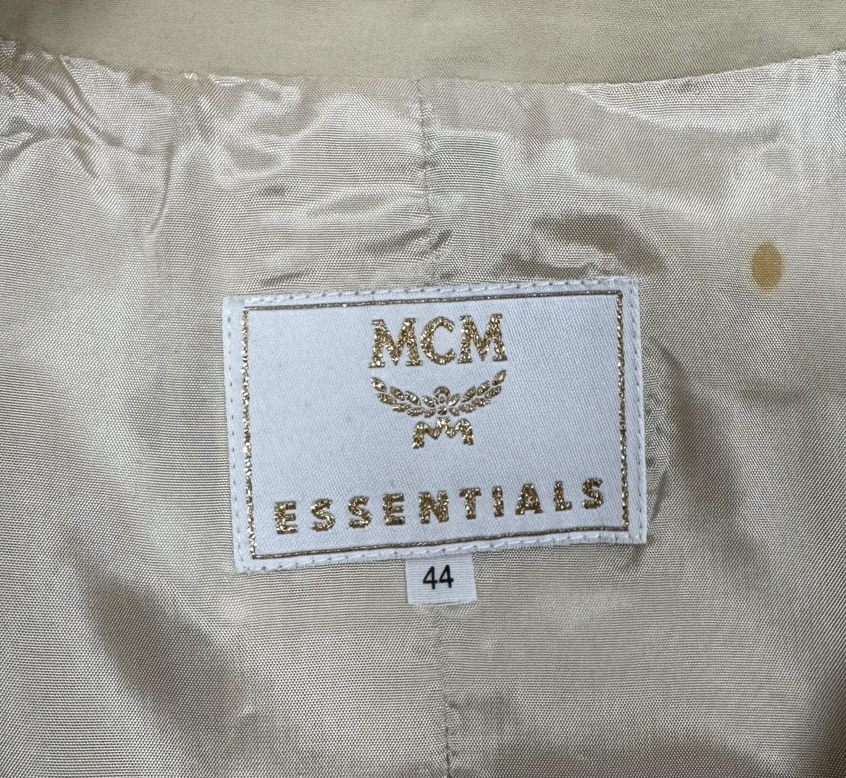 MCM MCM Munich Trench Coat Belted Beige size 44 Size M / US 6-8 / IT 42-44 - 12 Thumbnail