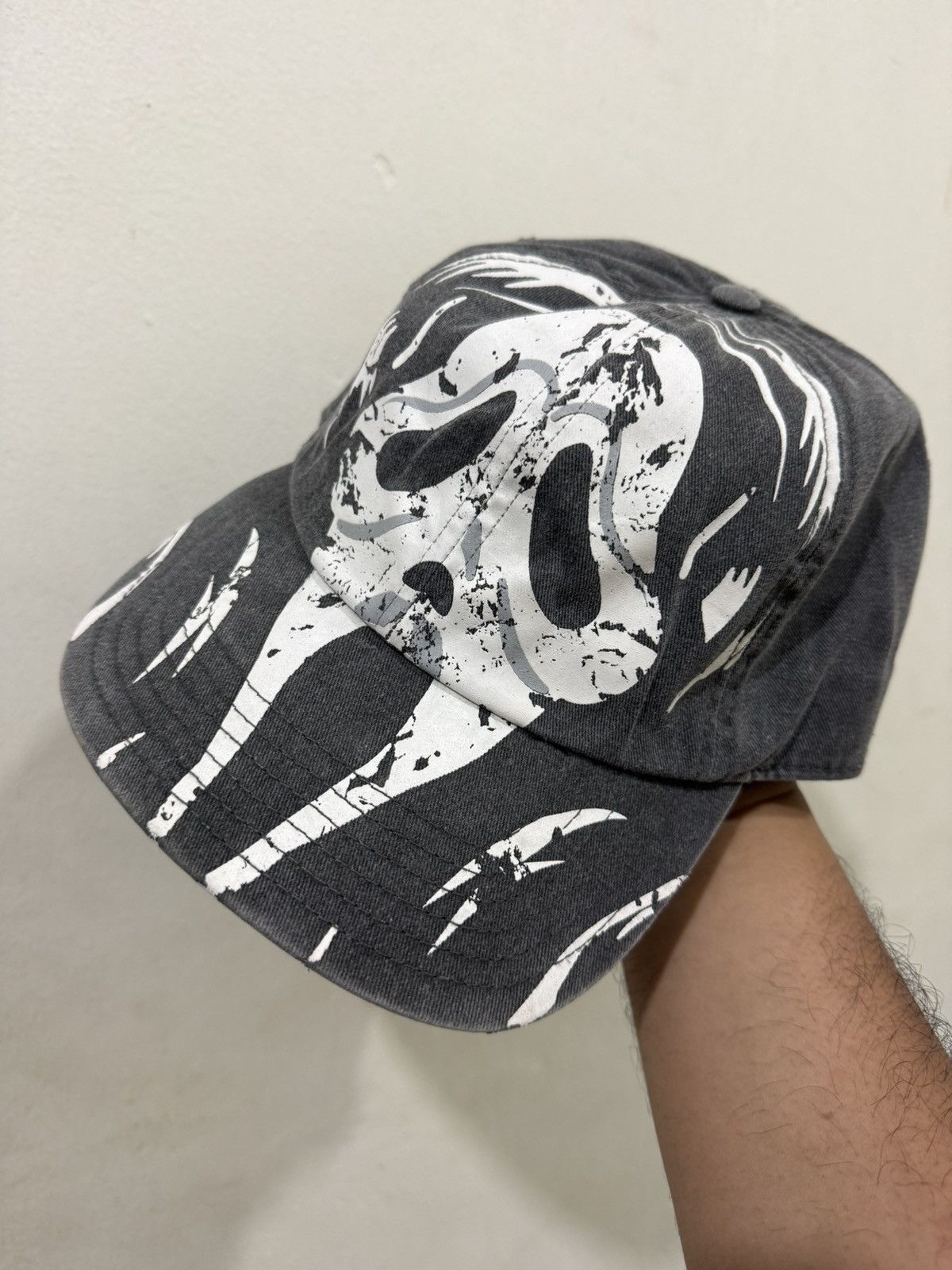 Japanese Brand Ghost Face Holloween Hat Size ONE SIZE - 1 Thumbnail