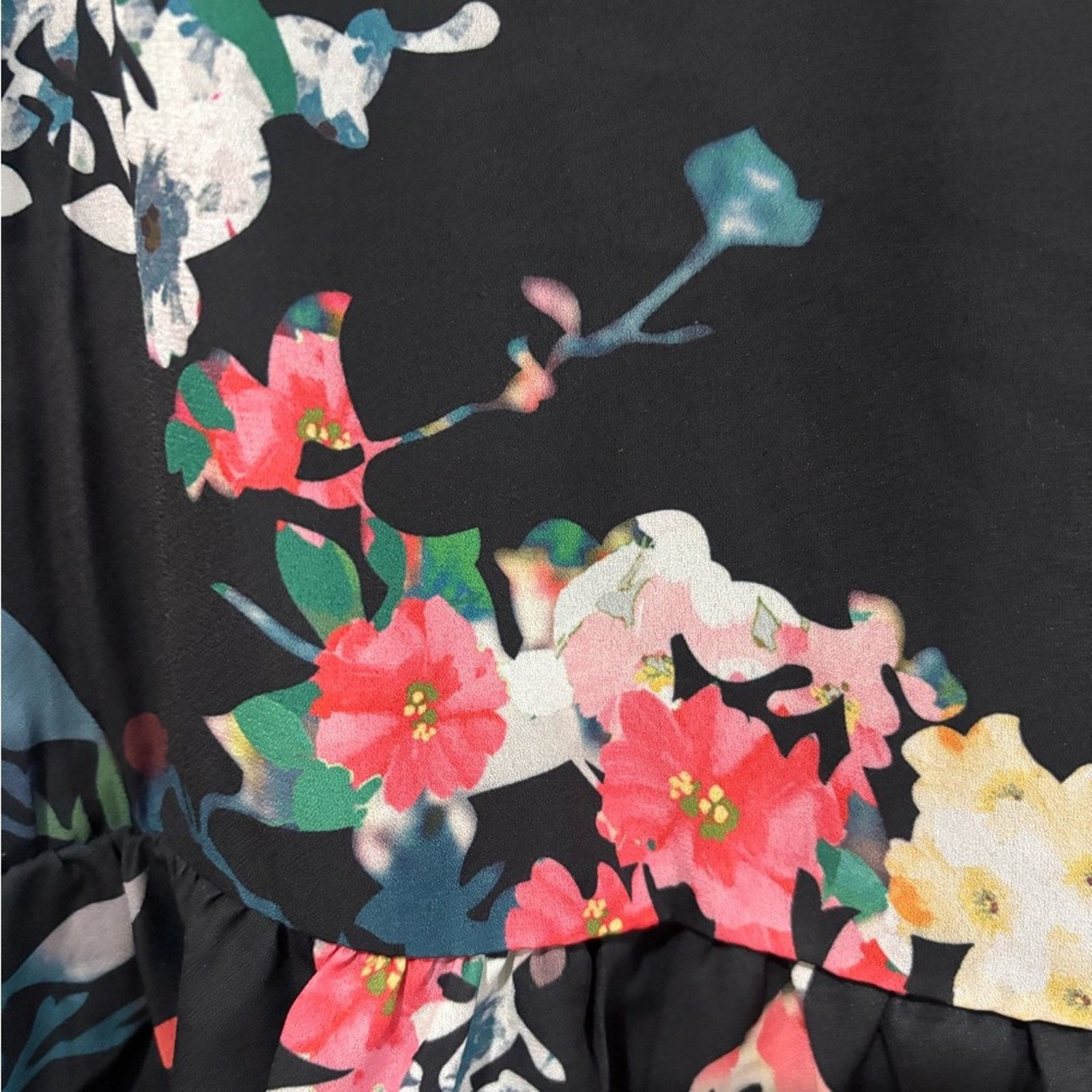 Other Elegant Floral Sleeveless Blouse - Large never worn Size L / US 10 / IT 46 - 4 Thumbnail