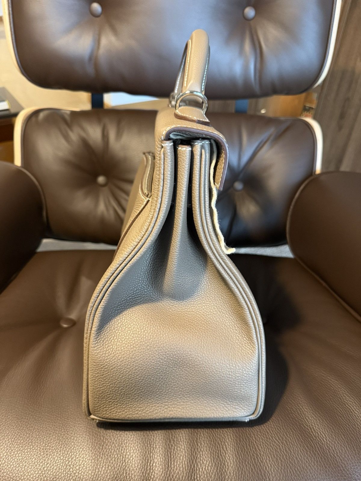 Hermes Hermès MAXI Kelly 42 Togo Leather Étoupe Size 42 - 2 Thumbnail