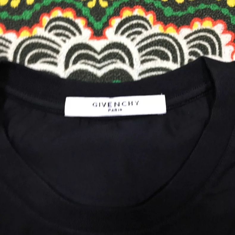 Givenchy Givenchy Black Gradient Sword Flower Arm Printed Crew Neck Size US S / EU 44-46 / 1 - 3 Thumbnail