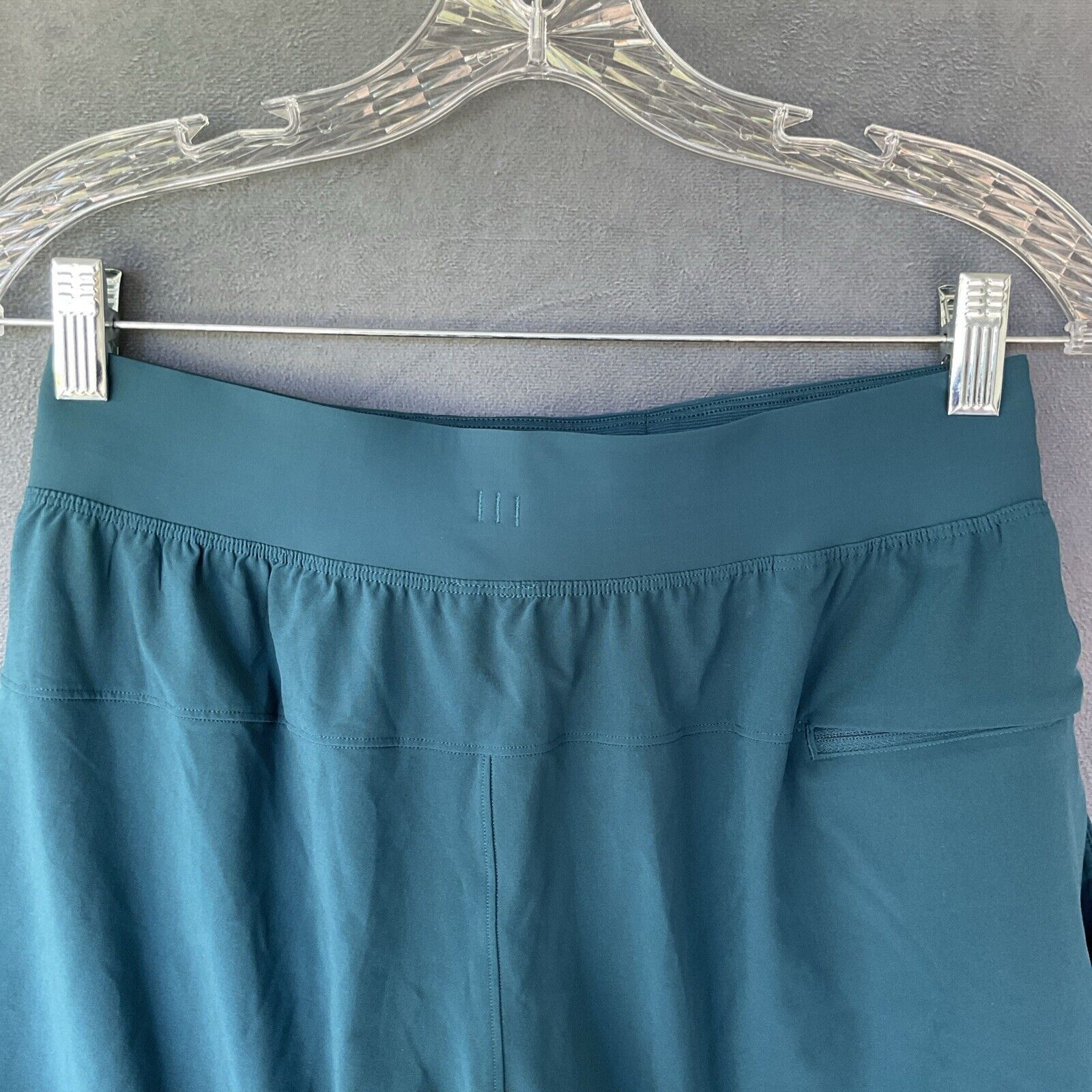 Lululemon Lululemon Men's Shorts Size Small Pull On Athletica Light Size US 27 - 6 Thumbnail