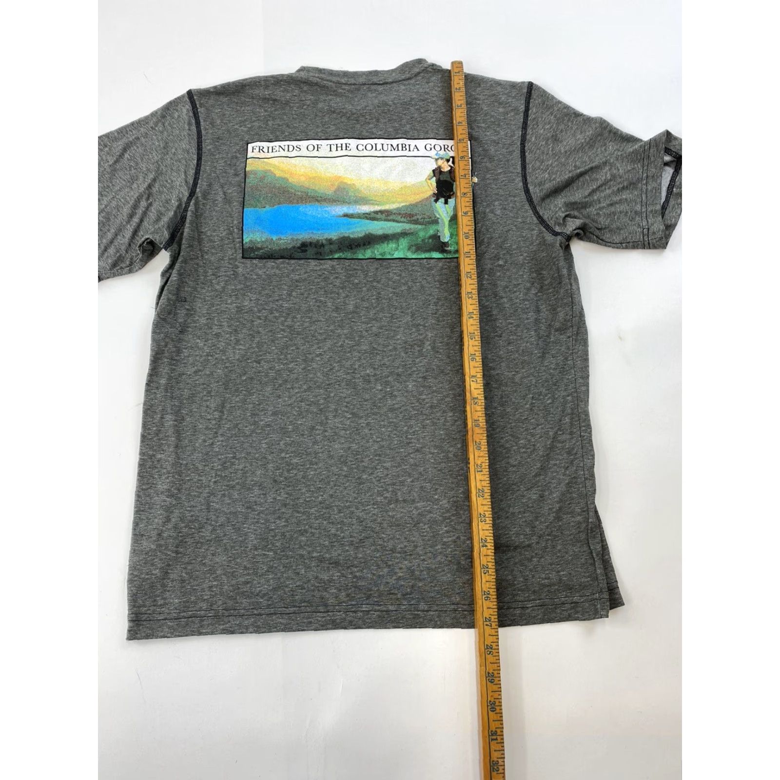 Vintage Columbia T Shirt Mens Medium Gray Friends Of The Columbia Gorge Graphic Hiking Gorge Fans Mens Short Sleeve Crew Neck Size US M / EU 48-50 / 2 - 5 Thumbnail