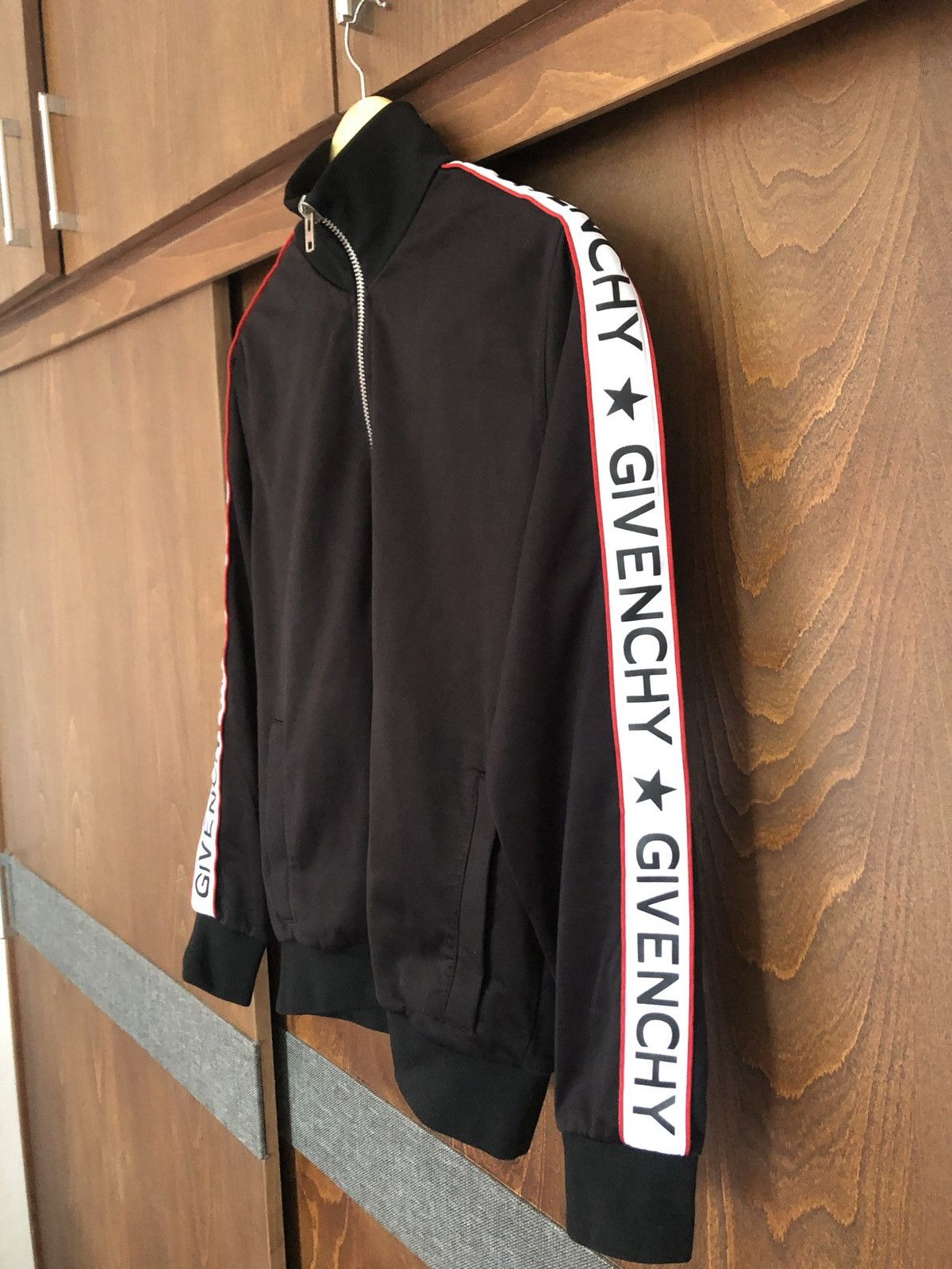 Givenchy Givenchy Black Jersey Logo Tape Trimmed Zip-Front Jacket Size US S / EU 44-46 / 1 - 2 Thumbnail