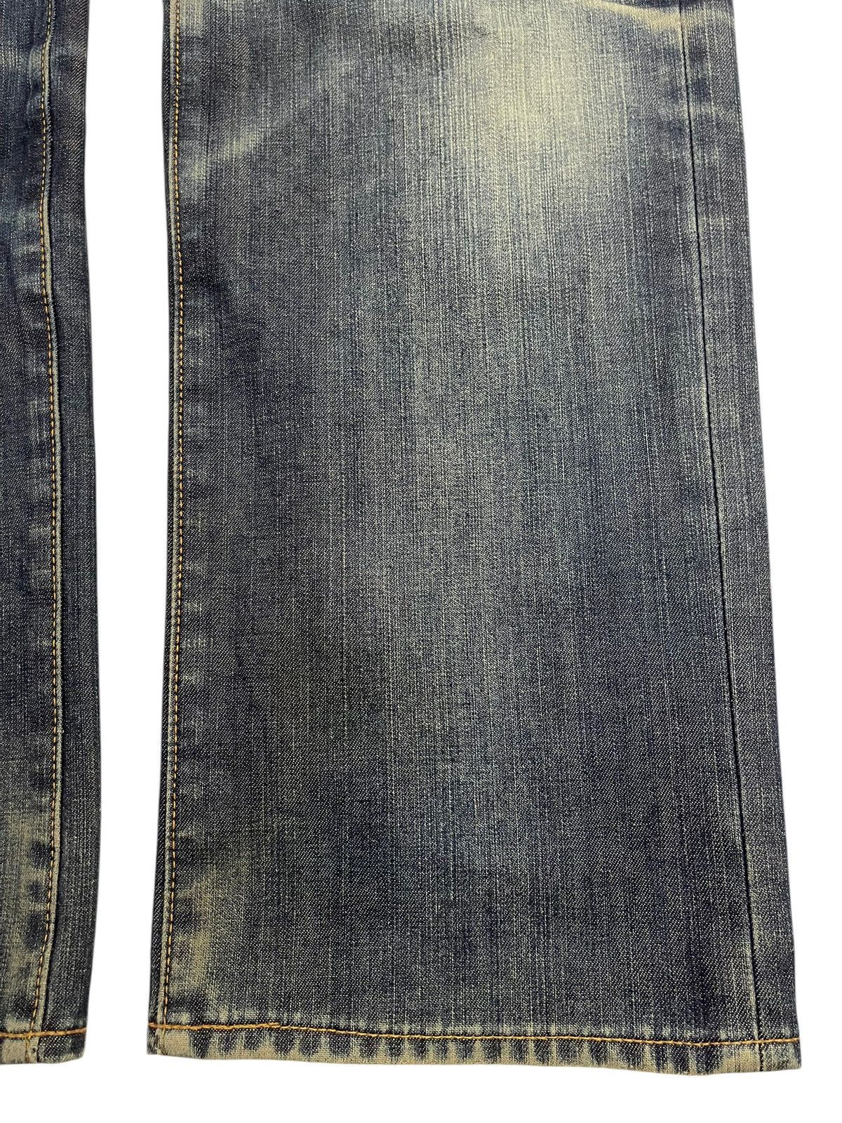 Uniqlo Vintage Japanese Uniqlo Mud Faded Wash Style Loose Jeans Size US 32 / EU 48 - 8 Thumbnail