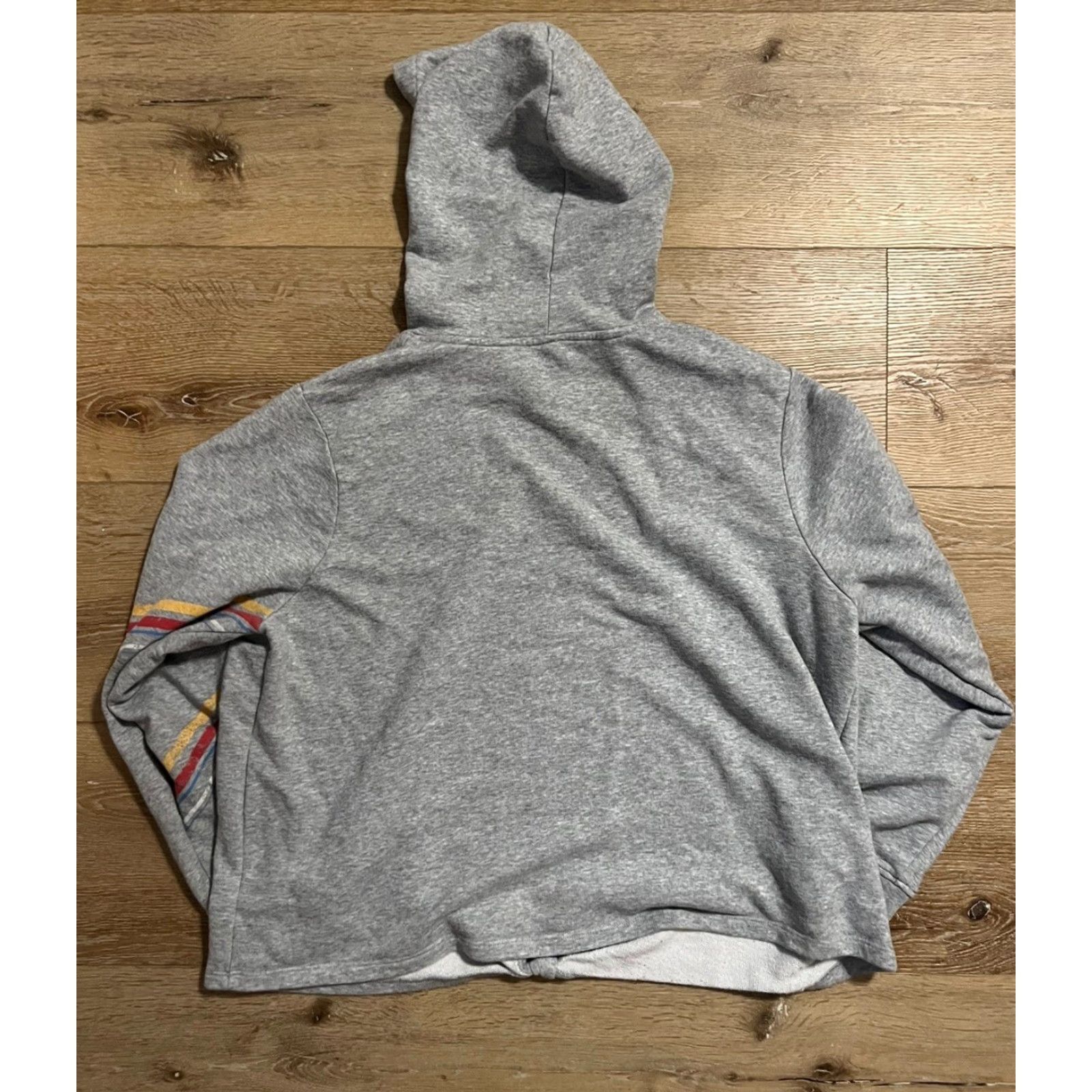 Vintage Disney Parks Authentic Disneyland Resort Sweatshirt Hoodie Womens 2XL Gray Pullover Size XXL / US 16-18 / IT 52-54 - 2 Thumbnail