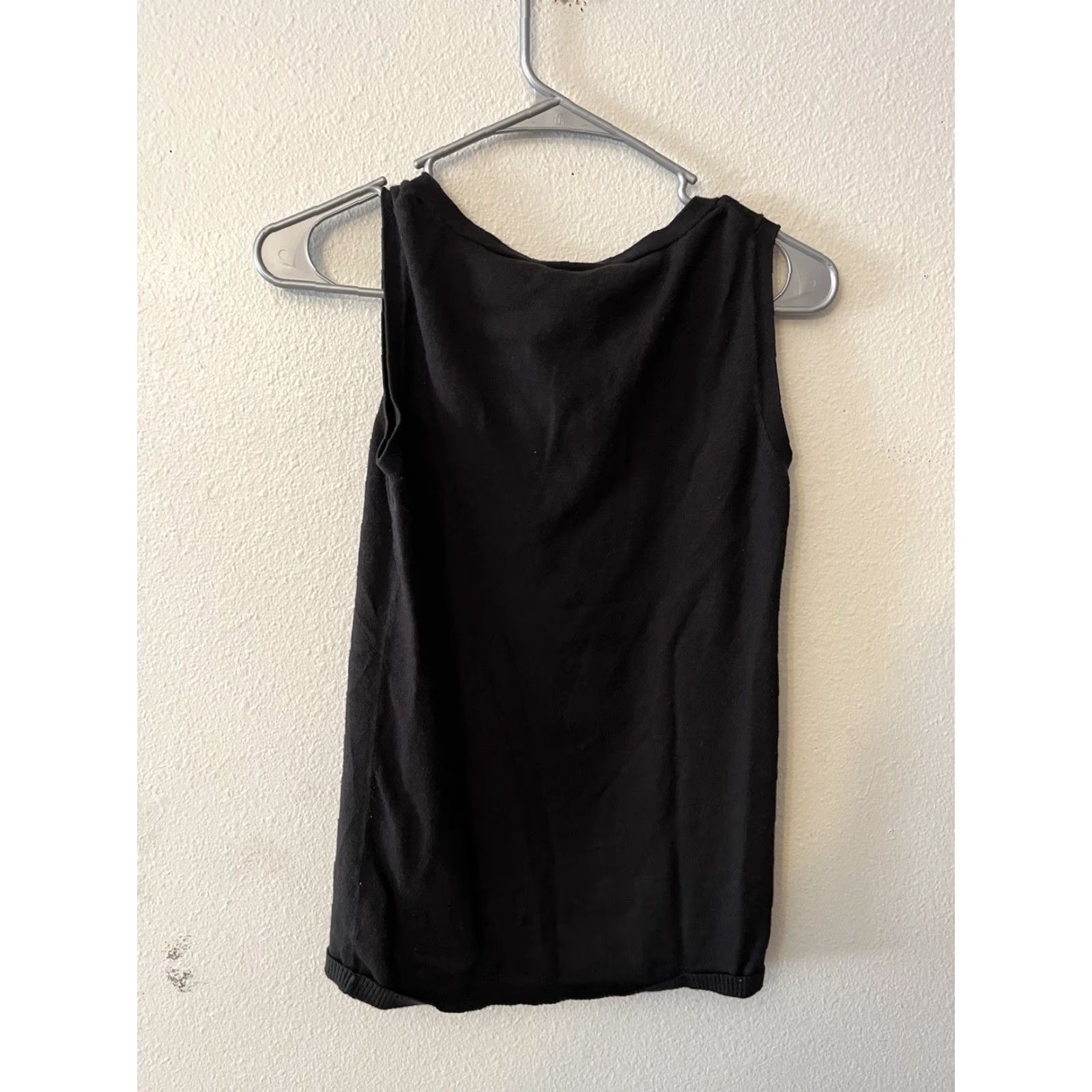 Ann Taylor VINTAGE Loft Tank Womens Size Small Rayon Blend Sleeveless Knit Blouse Top Black Size S / US 4 / IT 40 - 3 Thumbnail