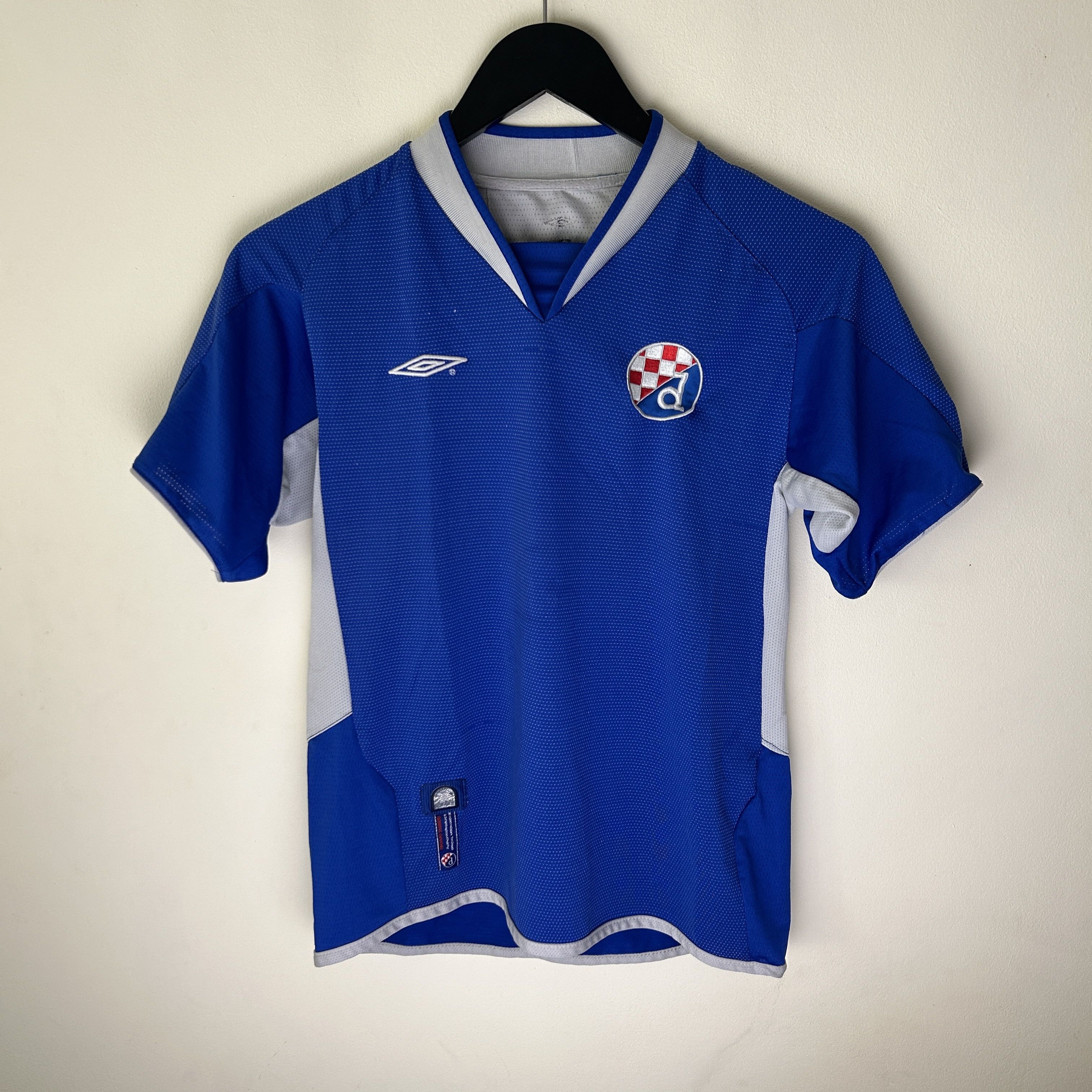 Umbro Vintage Dinamo Zagreb Umbro 2004-05 Home Soccer Jersey Size US XXS / EU 40 - 1 Thumbnail