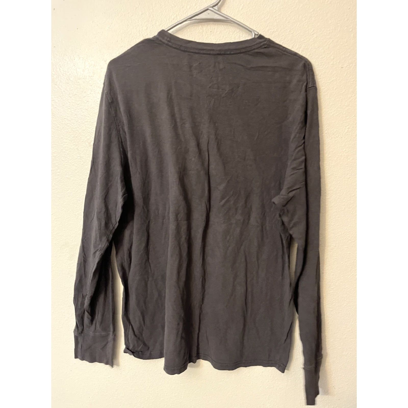 American Eagle Outfitters American Eagle Outfitters T-Shirt Men L Gray Graphic Long Sleeve Crew Neck Regular Fit Size US L / EU 52-54 / 3 - 3 Thumbnail