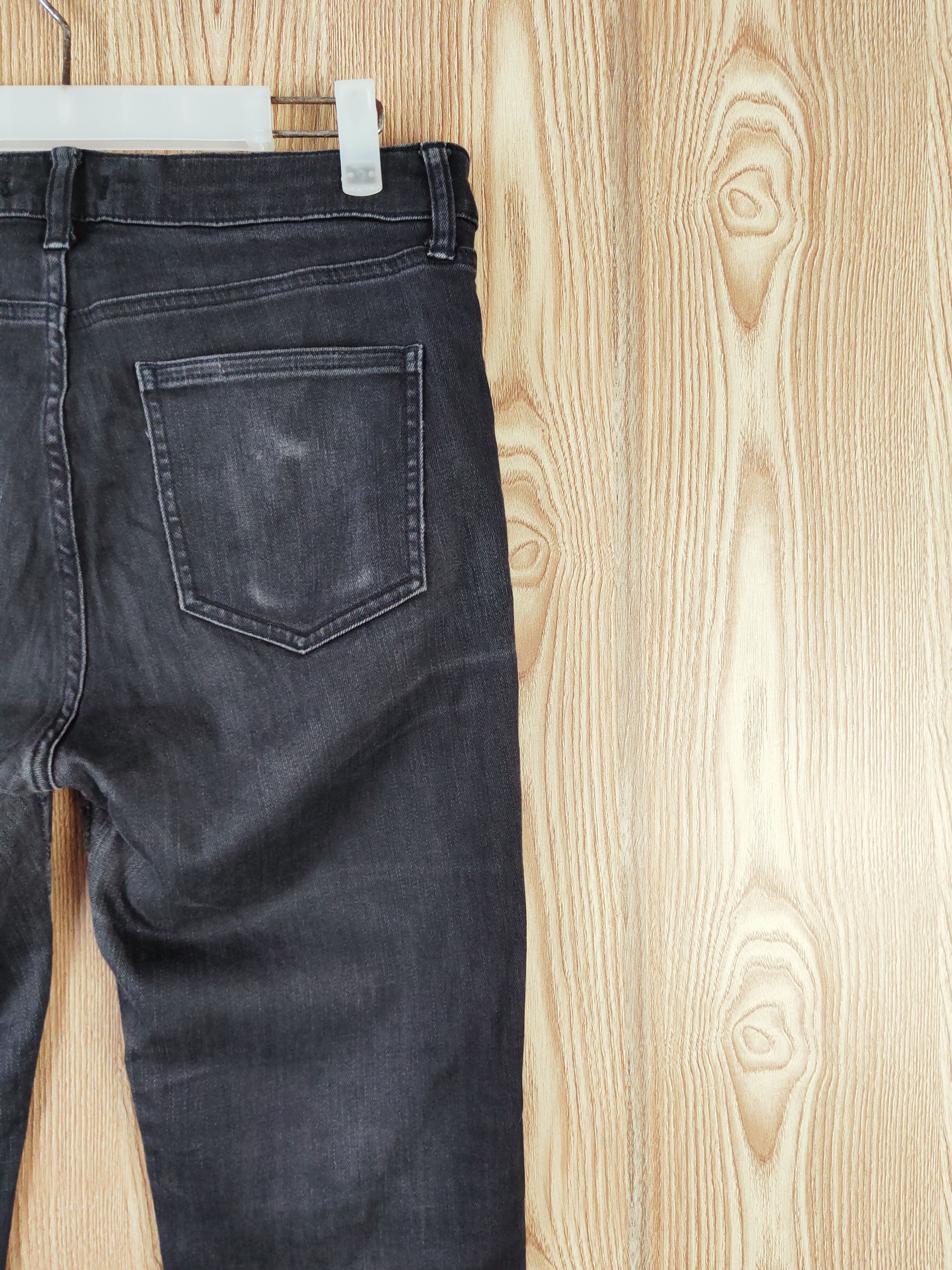Japanese Brand Uniqlo fabirc by kaihara Black Distressed Ripped Jeans #W609 Size US 30 / EU 46 - 10 Thumbnail