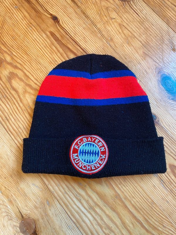 Vintage Bayern Munich winter hat Size ONE SIZE - 1 Thumbnail