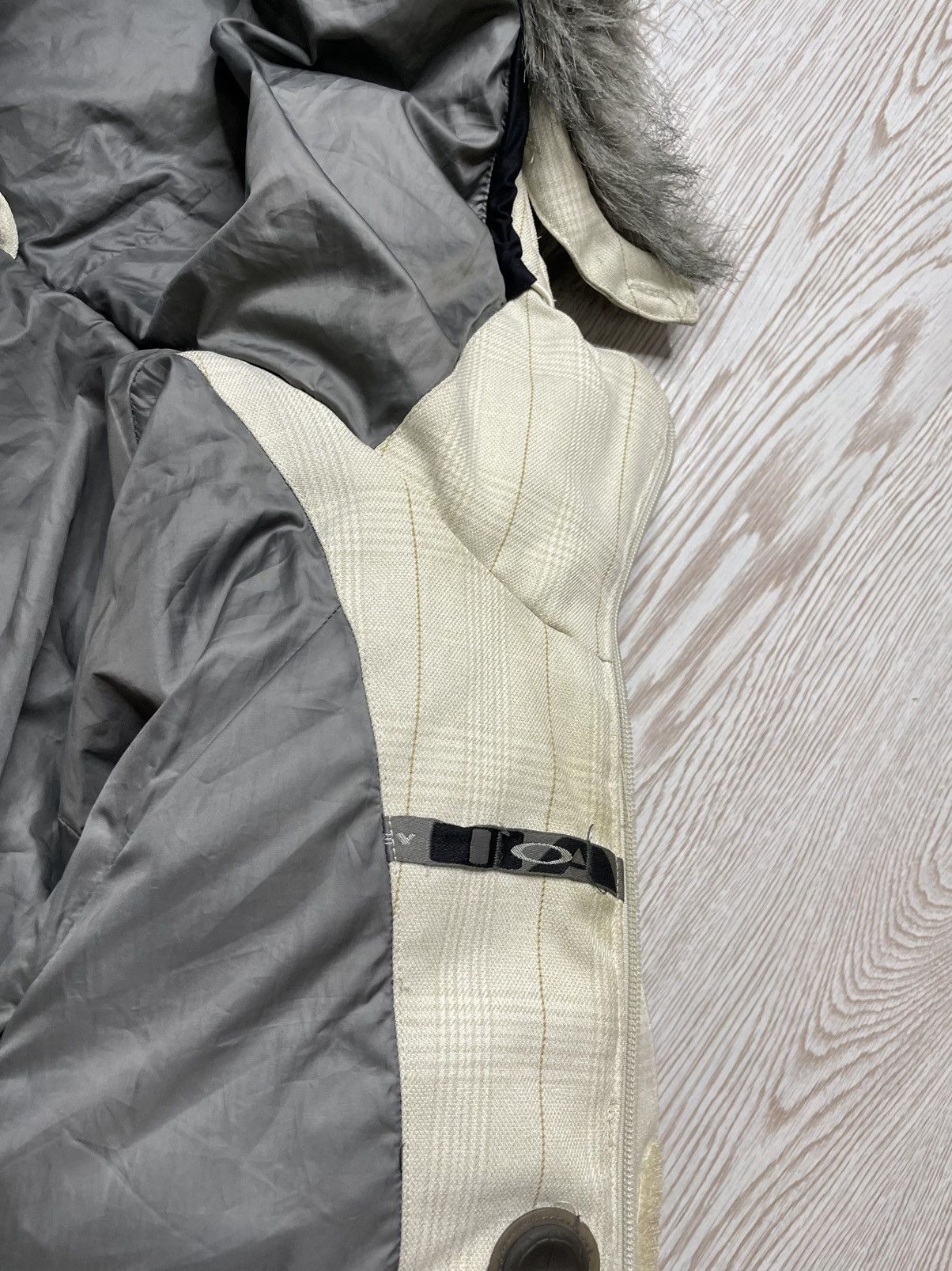 Oakley Vintage Rare Oakley Software Snowboard/Ski suit/set size L Size US L / EU 52-54 / 3 - 16 Thumbnail