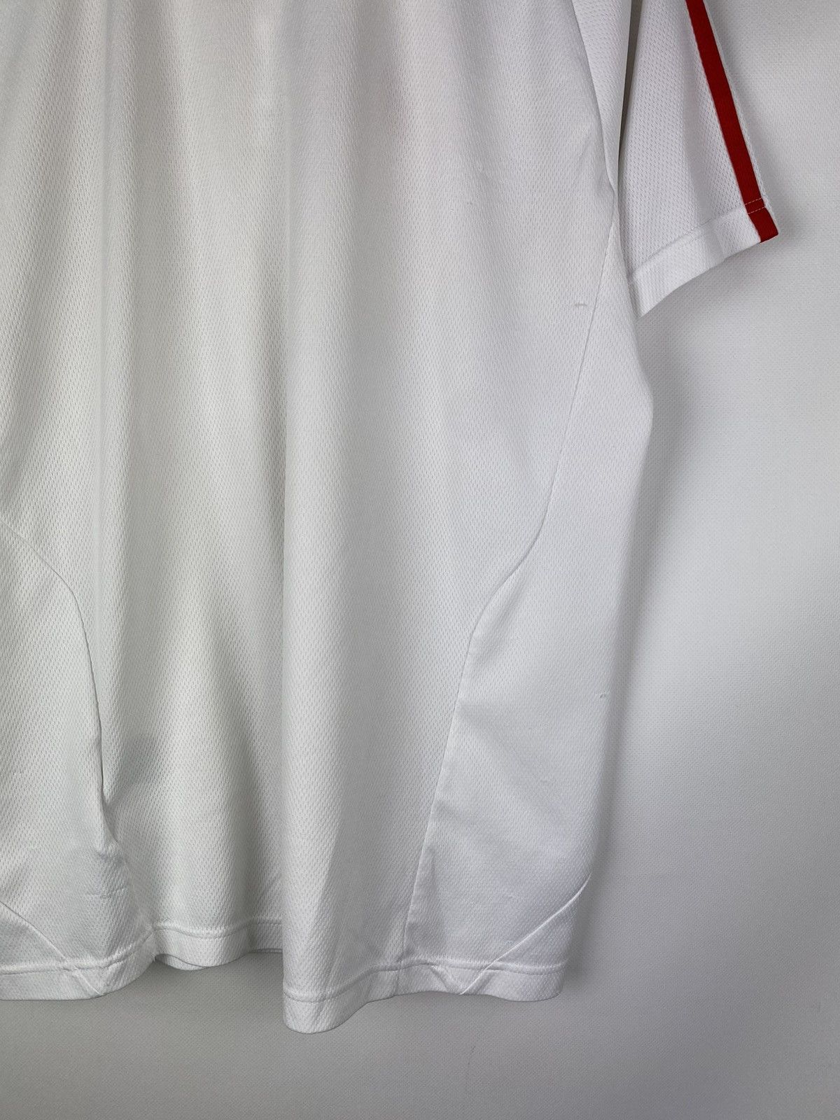 Adidas Adidas Liverpool 2010-11 polo shirt soccer jersey P95537 Size US M / EU 48-50 / 2 - 21 Thumbnail