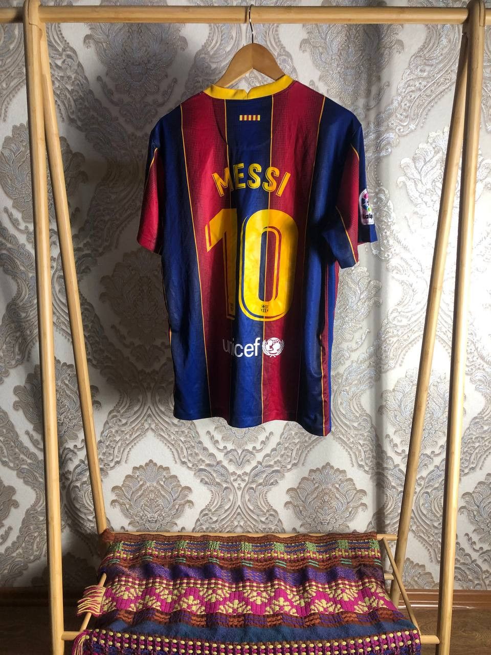 Nike Vintage Nike FC Barcelona Spain Soccer Jersey Retro Y2K Size US L / EU 52-54 / 3 - 9 Thumbnail