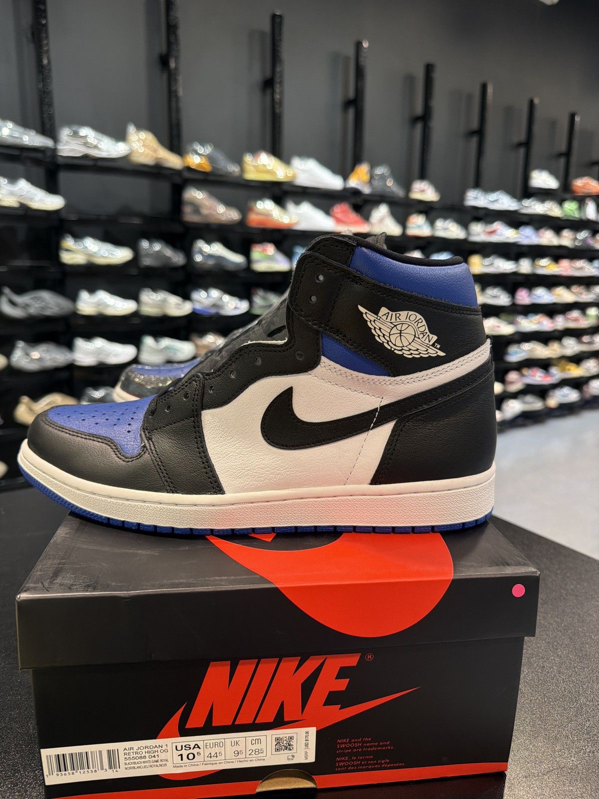 Jordan Brand Jordan 1 High Royal Toe Size-10.5 New Quick Shipping OG All Size US 10.5 / EU 43-44 - 6 Thumbnail
