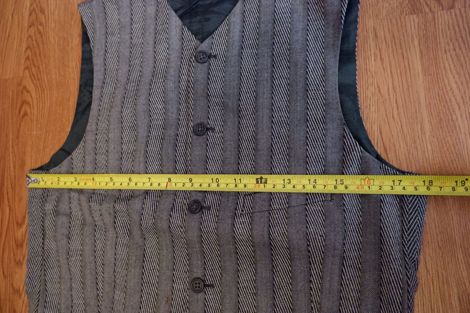 Versace Vintage Gianni Versace Wool Vest Size US S / EU 44-46 / 1 - 11 Thumbnail