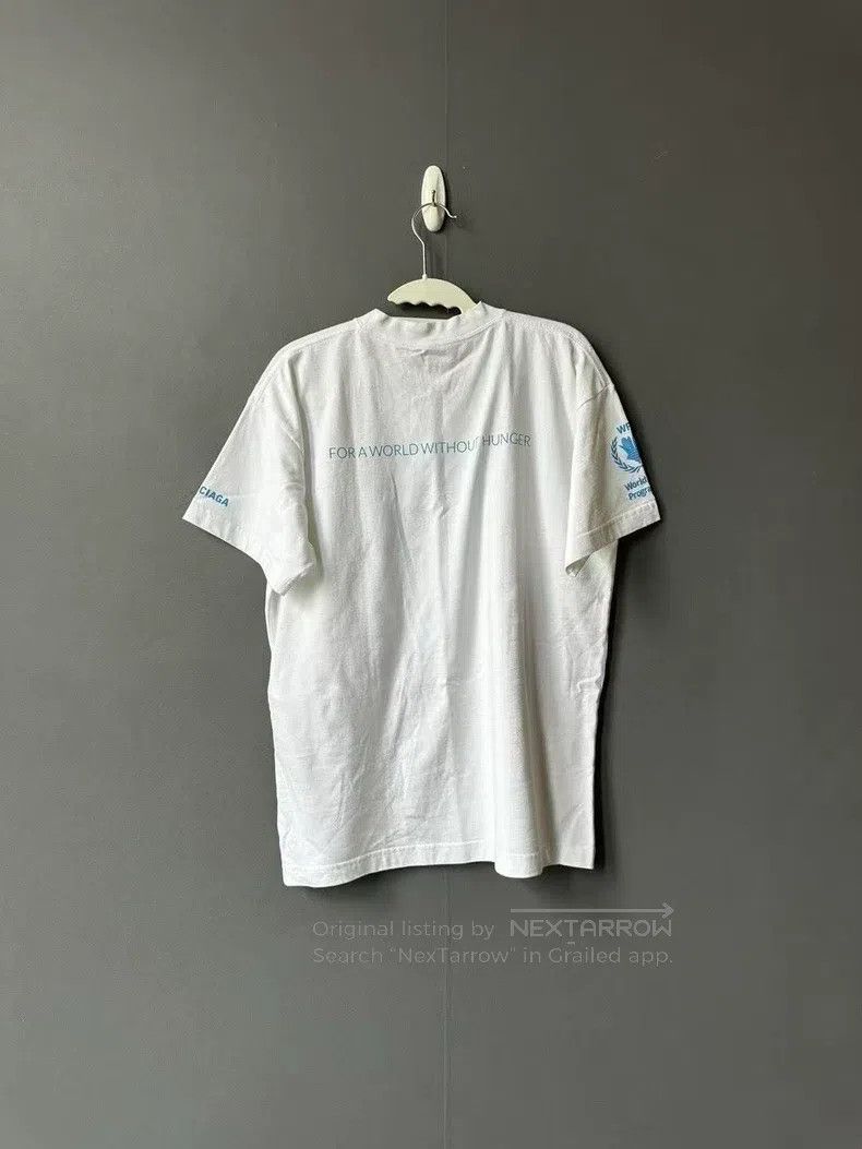 Balenciaga Balenciaga White Charity Short Sleeve Size US XS / EU 42 / 0 - 2 Thumbnail