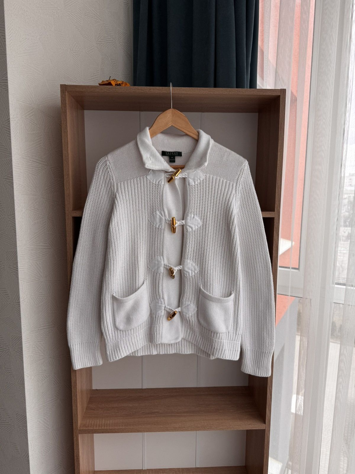 Lauren Ralph Lauren × Polo Ralph Lauren × Vintage Vintage Lauren Ralph Lauren White Toggle Cable Knit Cardigan Size M / US 6-8 / IT 42-44 - 2 Thumbnail