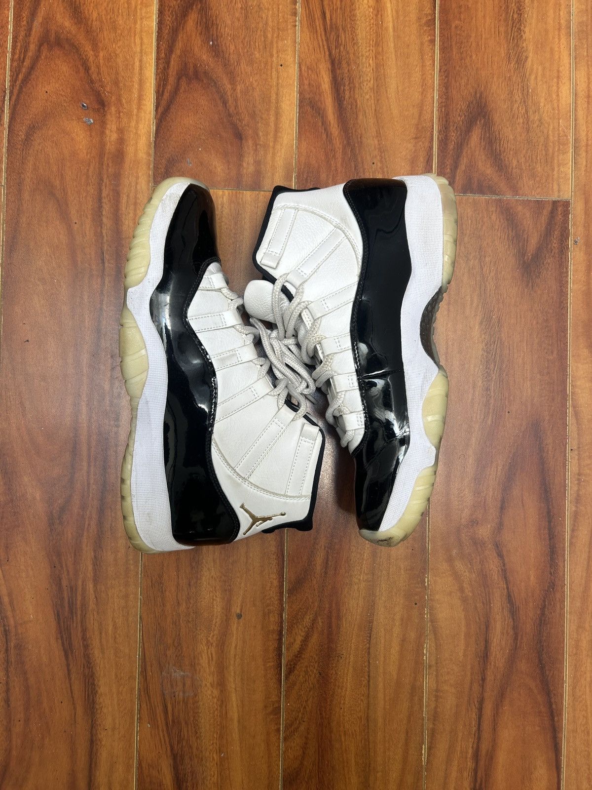 Jordan Brand Jordan 11 Gratitude Size US 9.5 / EU 42-43 - 4 Thumbnail